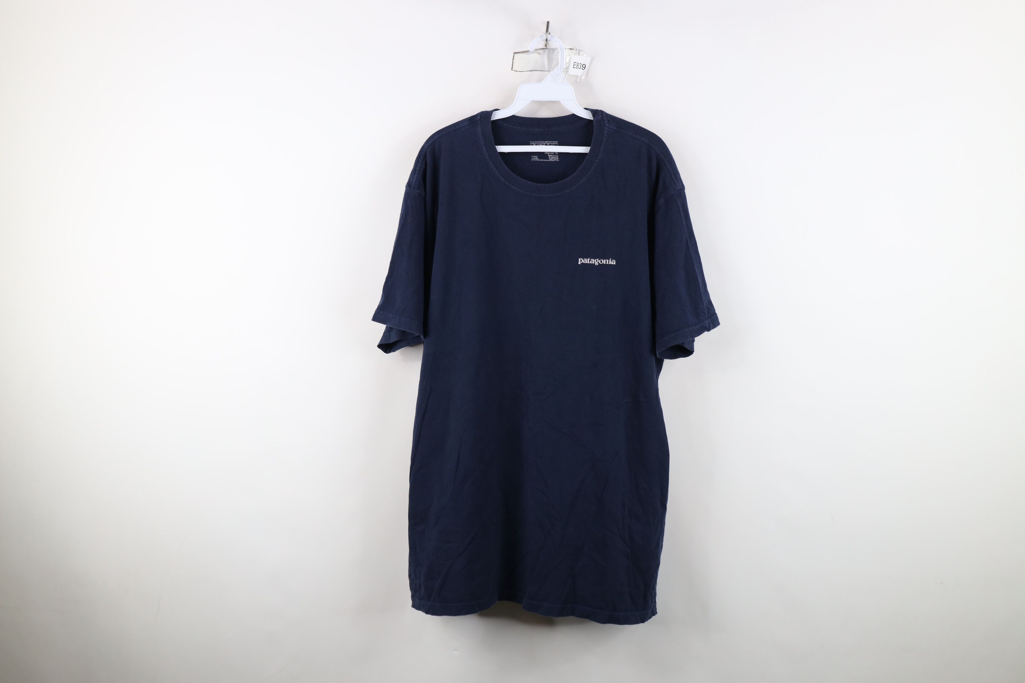 Patagonia Vintage Y2K Patagonia Spell Big Logo Short Sleeve T-Shirt Size US XXL / EU 58 / 5 - 1 Thumbnail