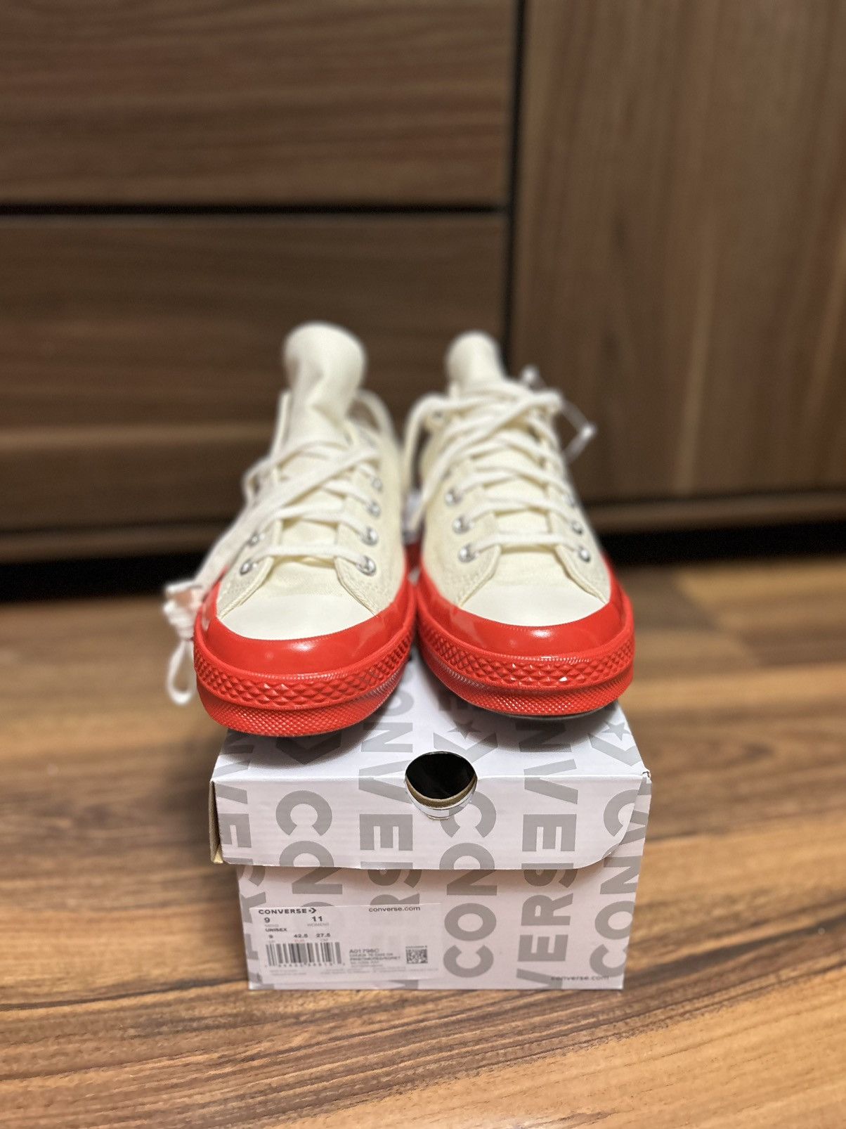 Comme des Garcons PLAY × Converse Comme des garçons play chuck x converse Size US 10 / EU 43 - 2 Thumbnail