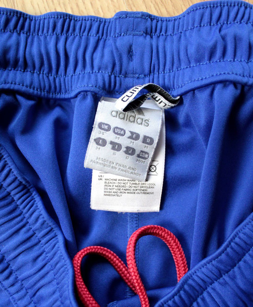 Adidas × Vintage 🔥 2012 Basel Home Adidas Football Shorts Jersey Size US 30 / EU 46 - 5 Thumbnail