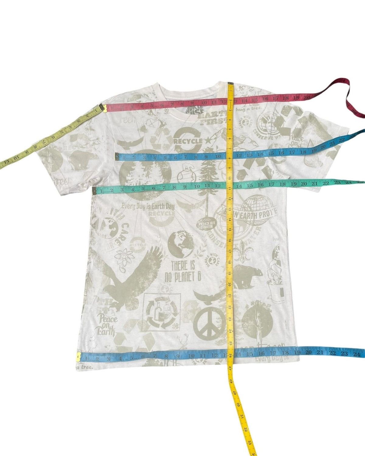 Other AOP World Wise Save The Planet Tshirt Size US S / EU 44-46 / 1 - 7 Thumbnail