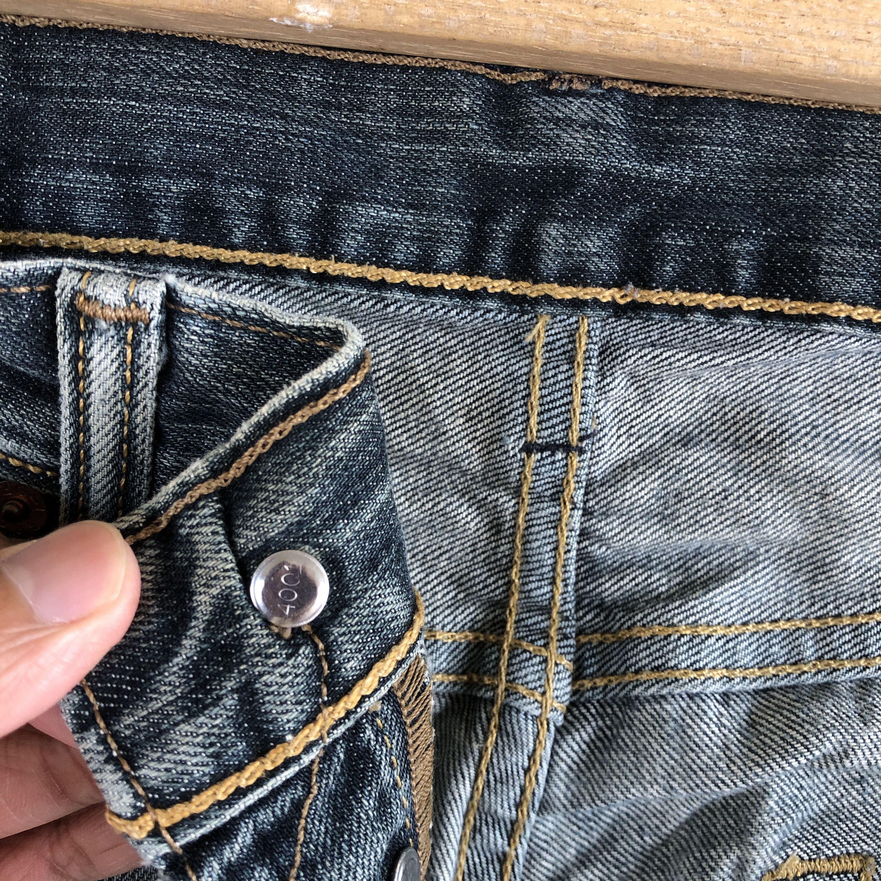 Levi's Vintage Levis Jeans Distressed Levis 501 Denim Faded Pants Size US 32 / EU 48 - 7 Thumbnail