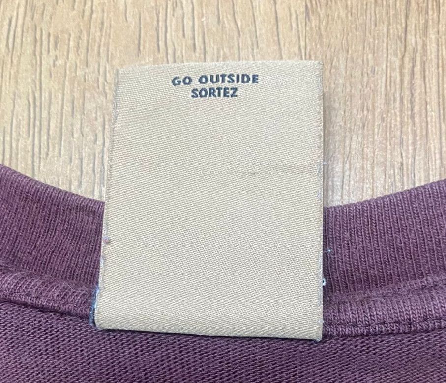 Nike ACG Vintage Nike ACG Small Logo Tshirt Size US M / EU 48-50 / 2 - 8 Thumbnail