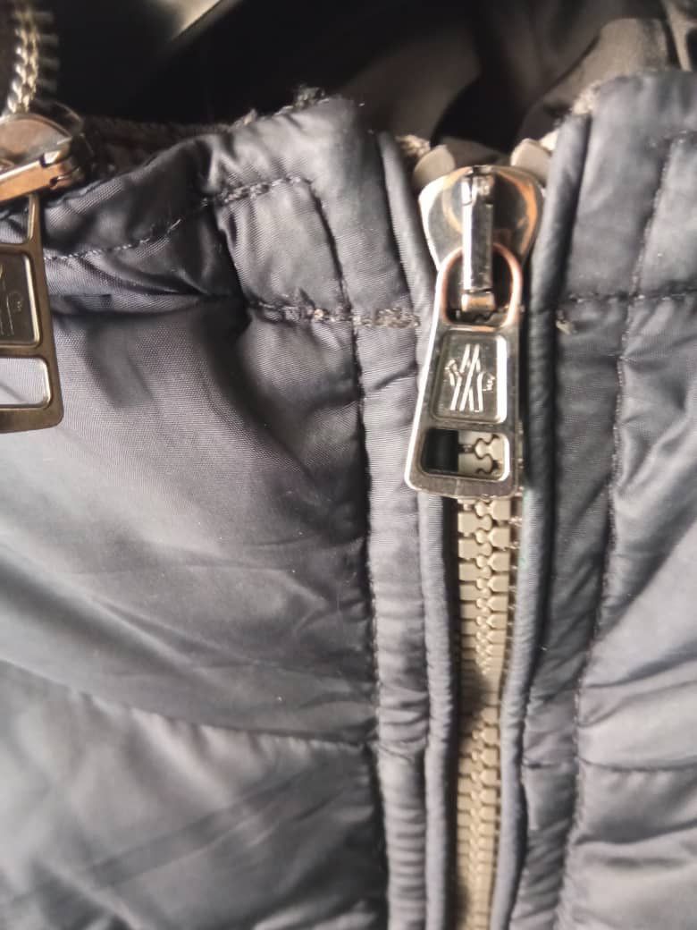 Moncler Moncler Thomas Down Puffer Jacket Coat Navy Size 3 Size US L / EU 52-54 / 3 - 9 Thumbnail
