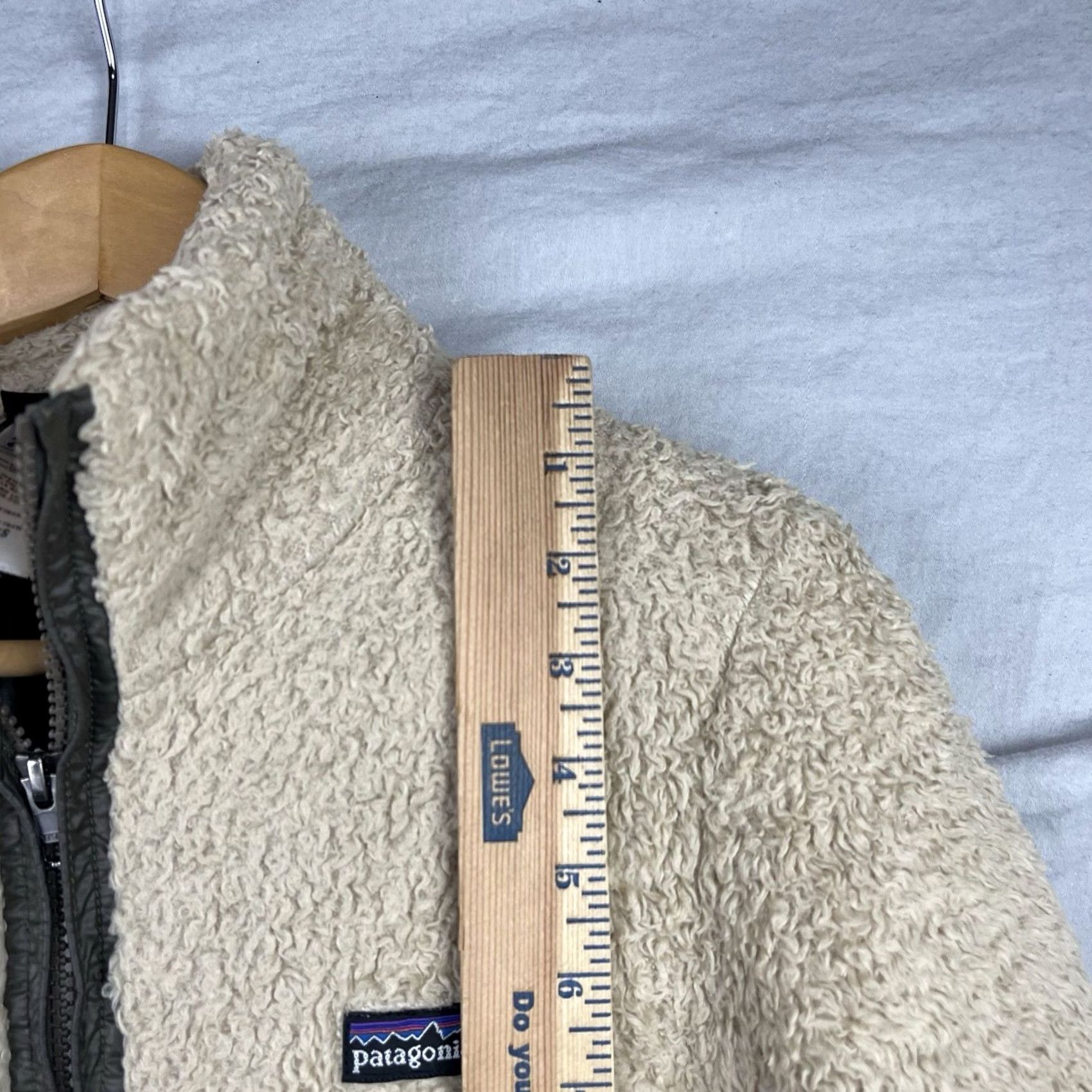 Patagonia Patagonia Jacket Womens Small Beige Los Lobos Fleece Full Zip Deep Pile 25595 Size S / US 4 / IT 40 - 6 Thumbnail