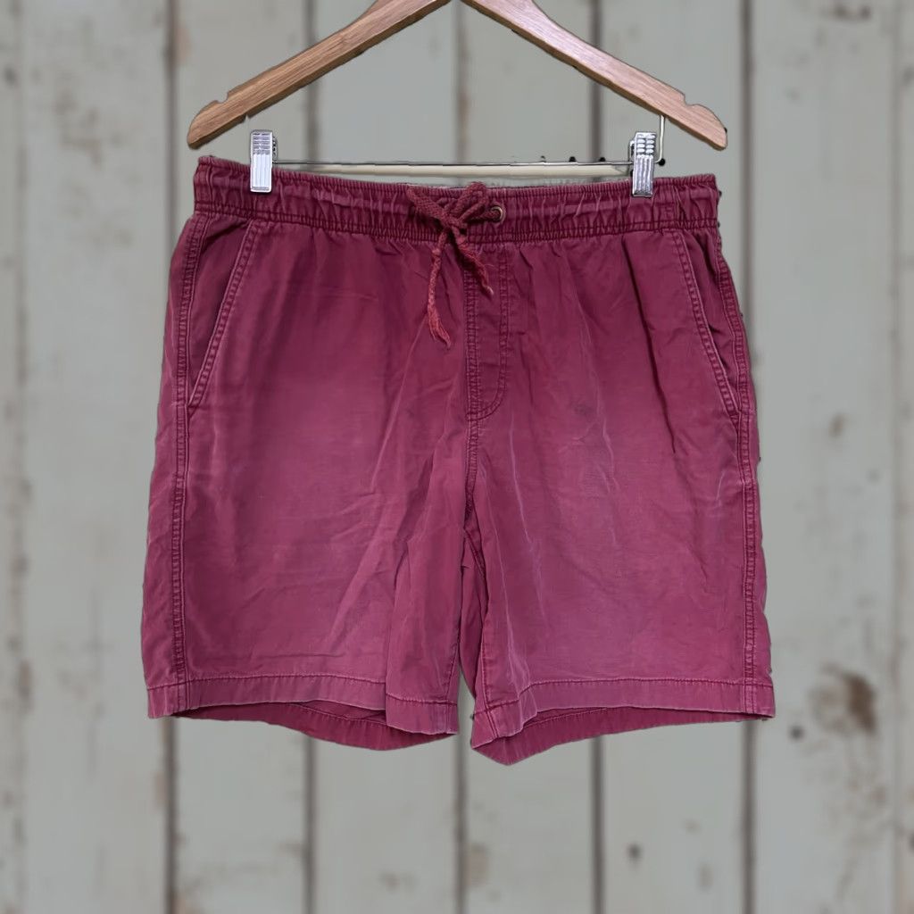 Vintage L.L. Bean Shorts Men's Large Red Pull On Drawstring Classic Fit Style 36” Fade Casual Outdoor Canvas Cotton Pockets Baggy? Size US 33 - 1 Thumbnail