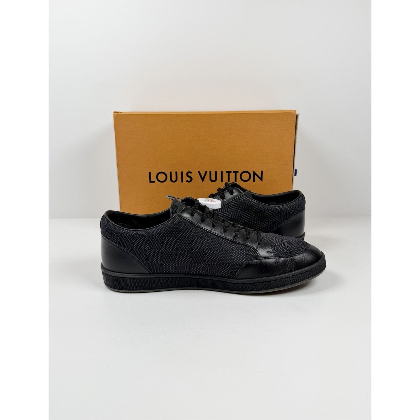 Louis Vuitton Size 8LV/9US - Louis Vuitton Offshore Sneakers Damier Black Size US 9 / EU 42 - 4 Thumbnail