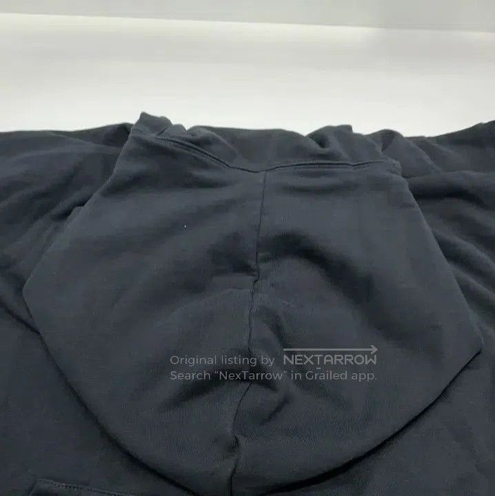 Balenciaga Balenciaga Black Logo Embroidered Hoodie. Size US M / EU 48-50 / 2 - 7 Thumbnail