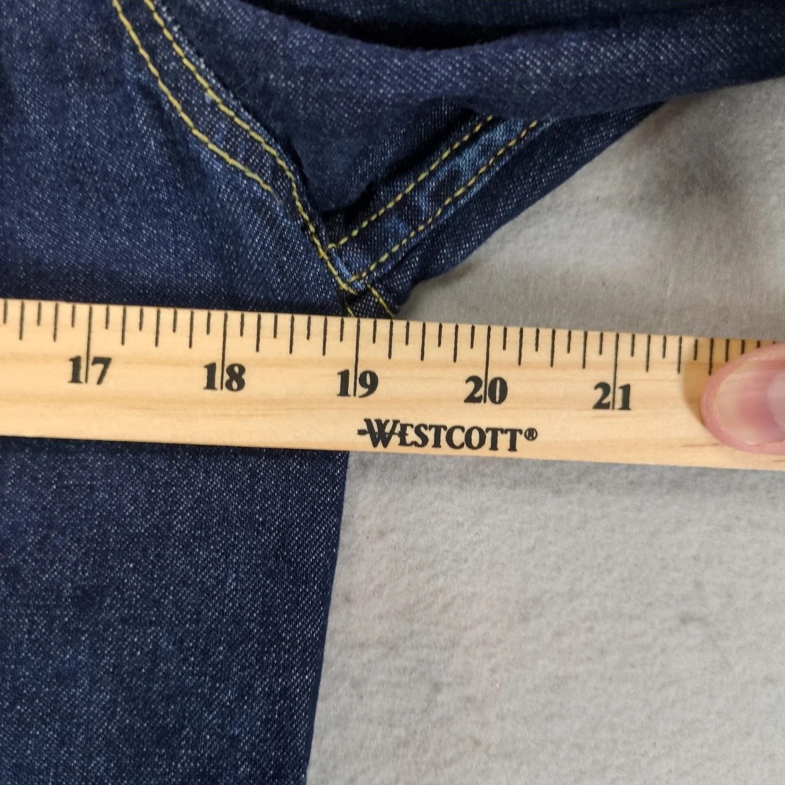 Tommy Hilfiger Vintage Y2K Tommy Hilfiger Jean Jacket Womens L Denim Dark Size L / US 10 / IT 46 - 6 Thumbnail