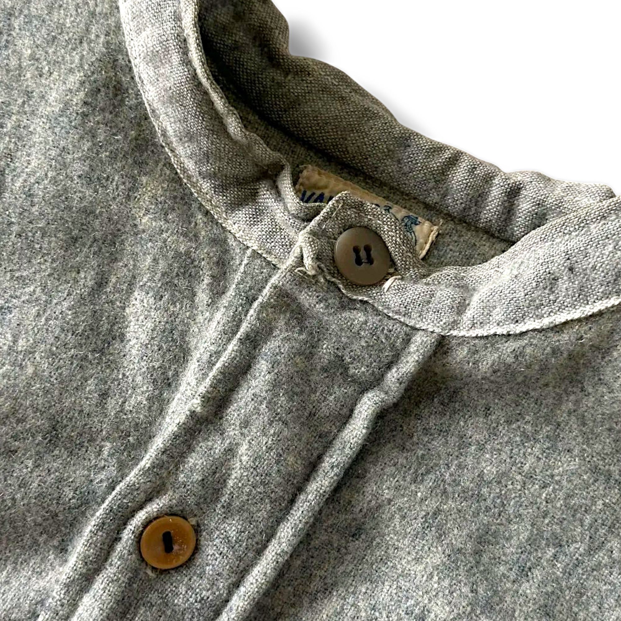 Vintage 40s MIlitary Wools Valour Workwear Army industrial shirts Size US M / EU 48-50 / 2 - 3 Thumbnail