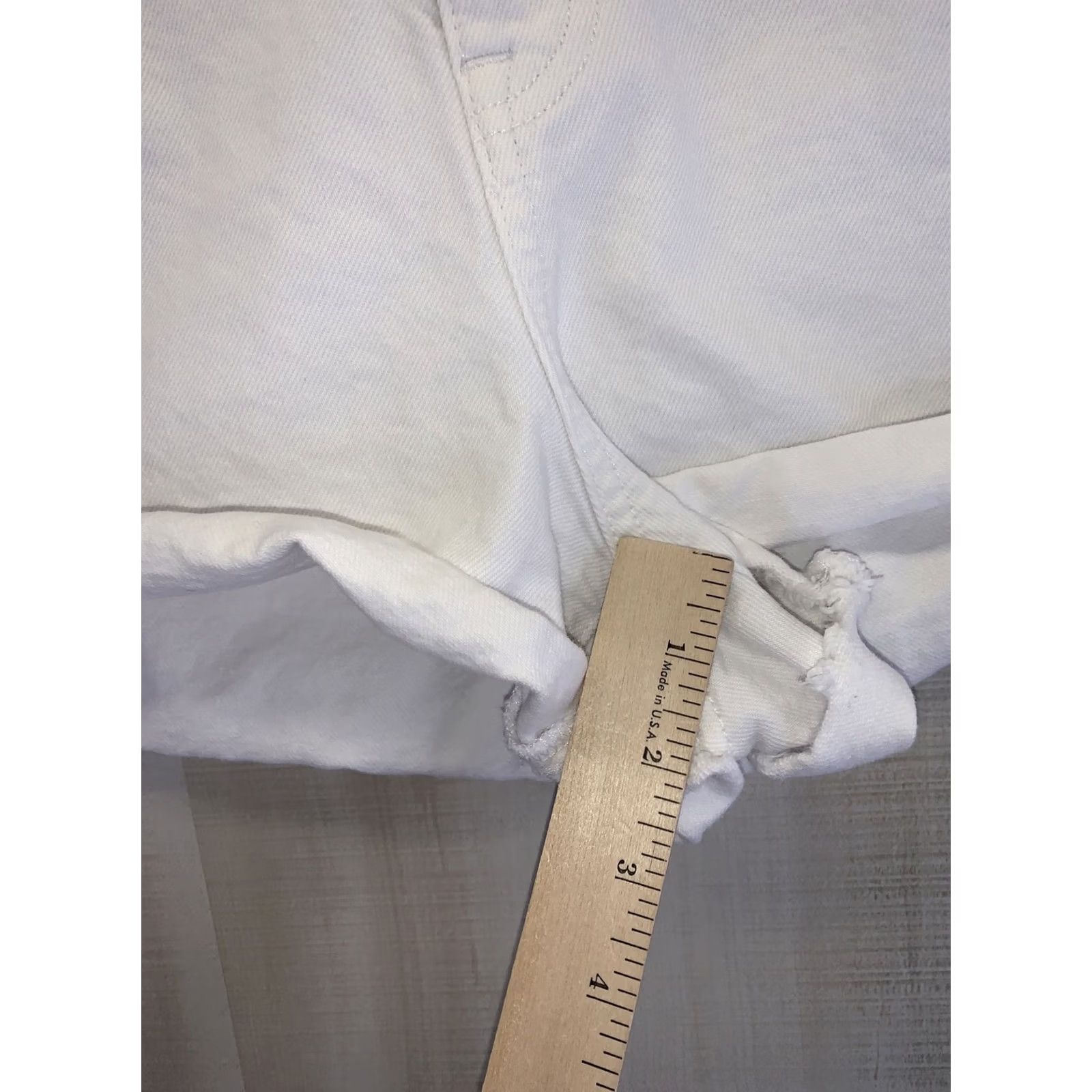 J.Crew J.CREW White Denim Cut-Off Jean Shorts Womens Size 32-7639 Cuffed Size 24" / US 00 / IT 34 - 4 Thumbnail
