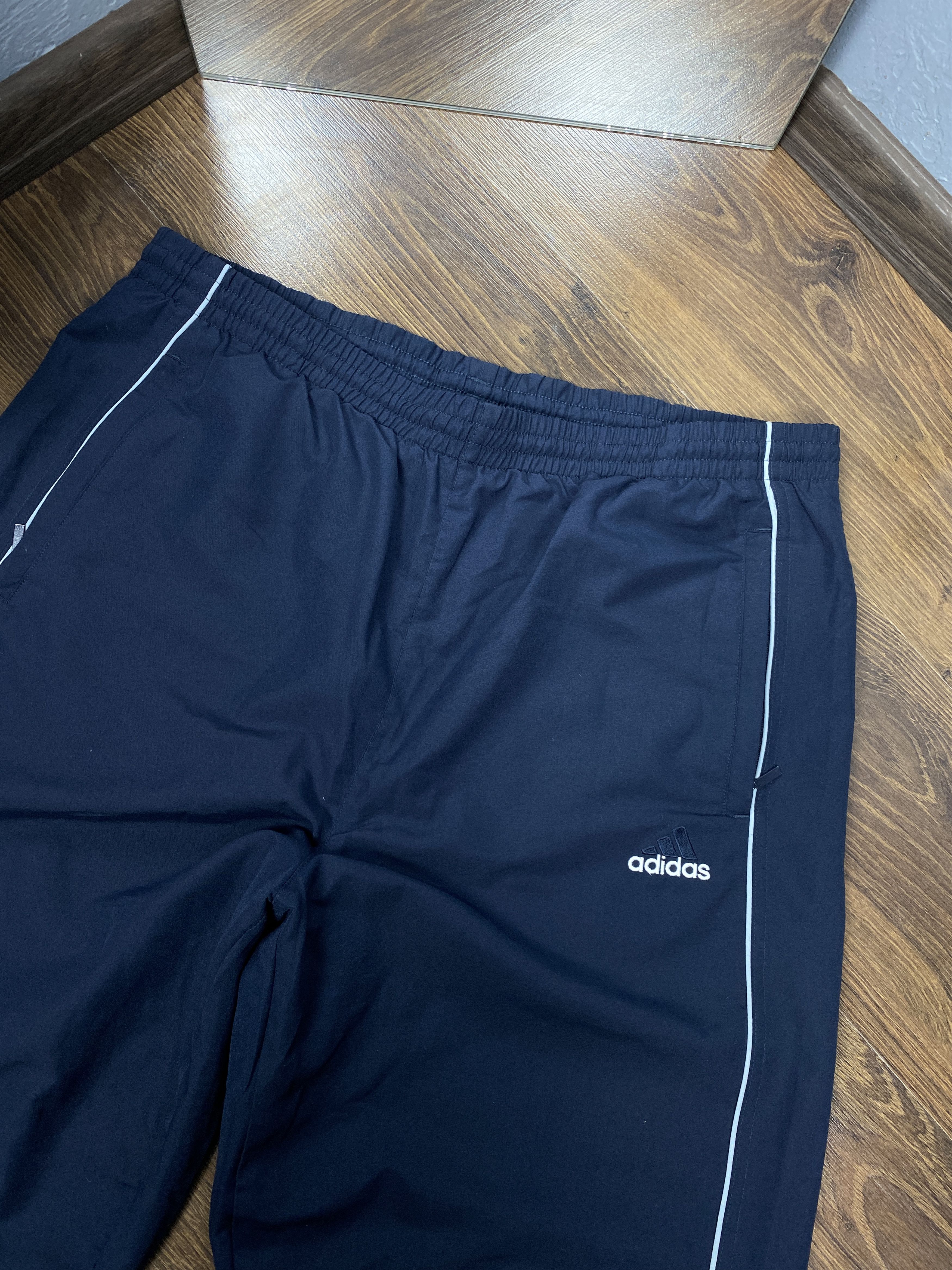 Adidas × Vintage Adidas vintage baggy parachute nylon track pants y2k Size US 36 / EU 52 - 2 Thumbnail