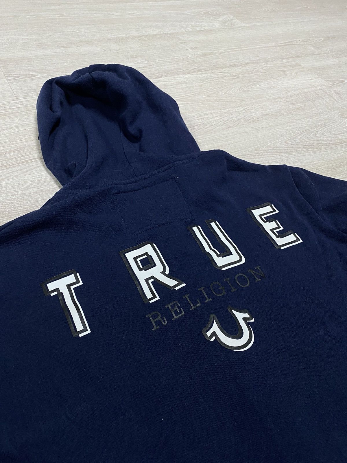Japanese Brand Vintage True Religion Big logo back side zip hoodie size M Size US M / EU 48-50 / 2 - 3 Thumbnail
