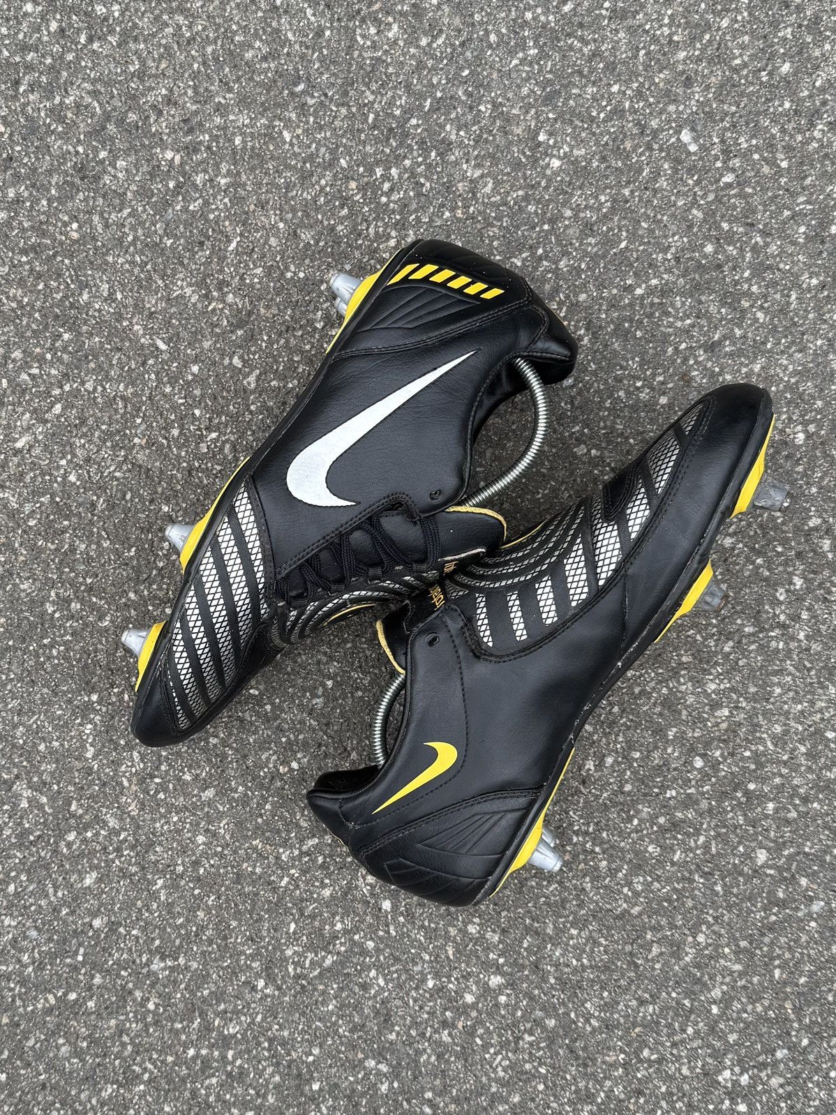 Nike Vintage Y2K Nike Total 90 Soccer 2008 Hype Football Boots Size US 9 / EU 42 - 8 Thumbnail