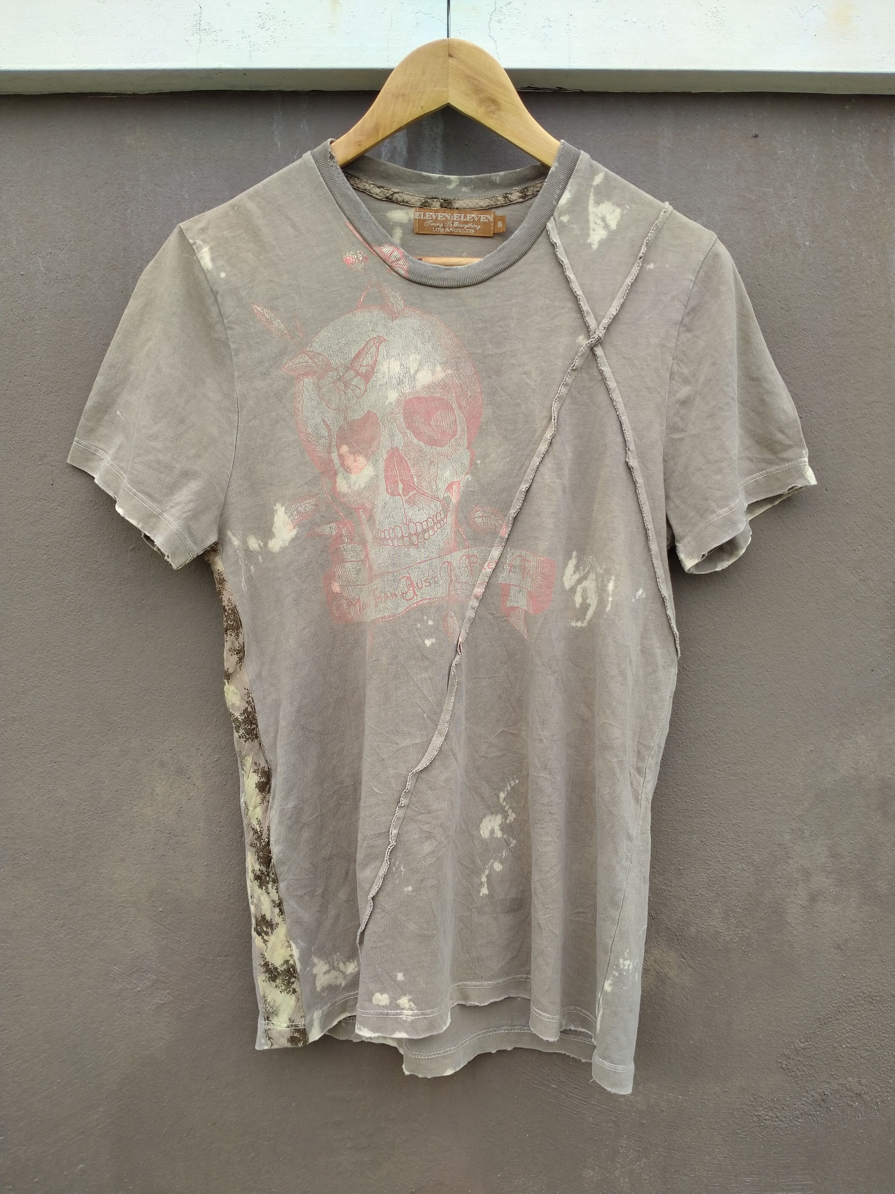 Vintage Vintage Eleven Los Angeles Tees Size S / US 4 / IT 40 - 1 Thumbnail