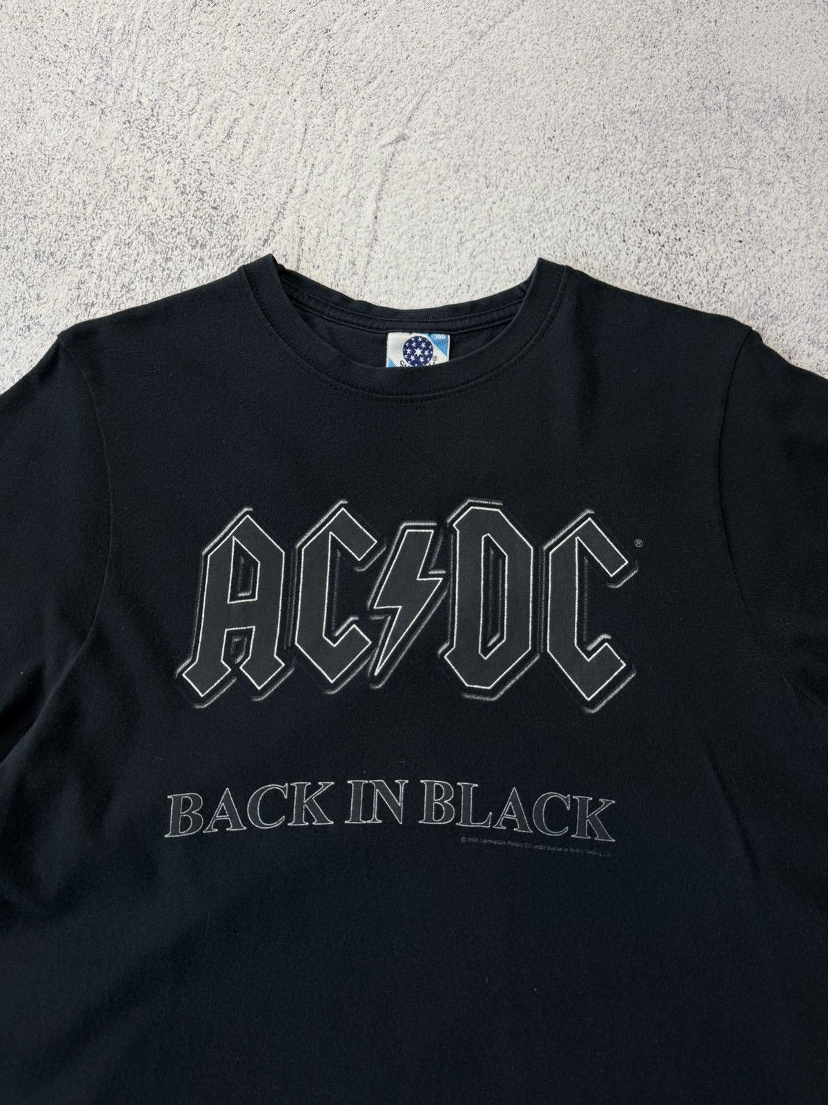 AC/DC Vintage AC/DC Back in Black 2004 T-shirts tour tee Size US L / EU 52-54 / 3 - 8 Thumbnail