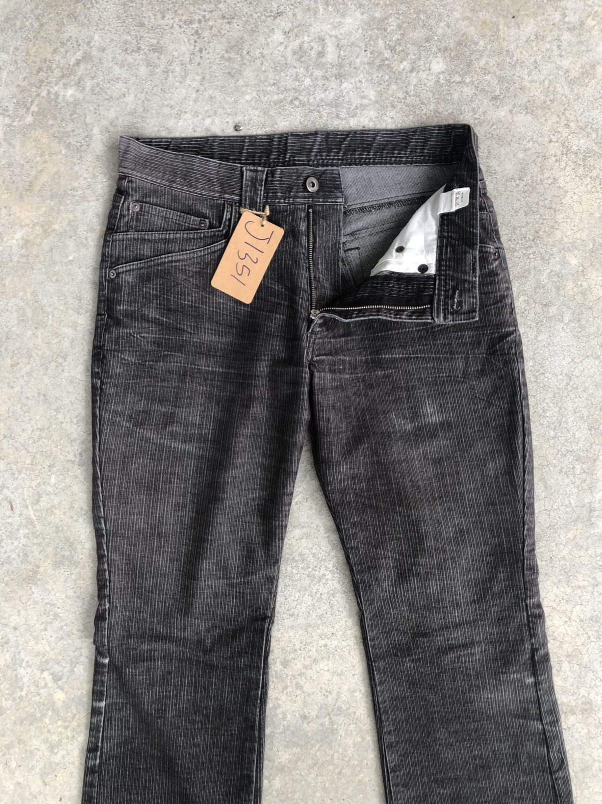 If Six Was Nine Japanese Male Flared Jeans Distressed Corduroy Size US 31 - 3 Thumbnail