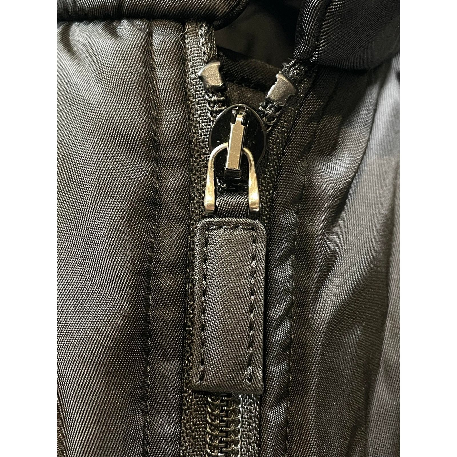 Prada Prada Nylon Plaque Black Puffer Jacket Size US L / EU 52-54 / 3 - 15 Thumbnail
