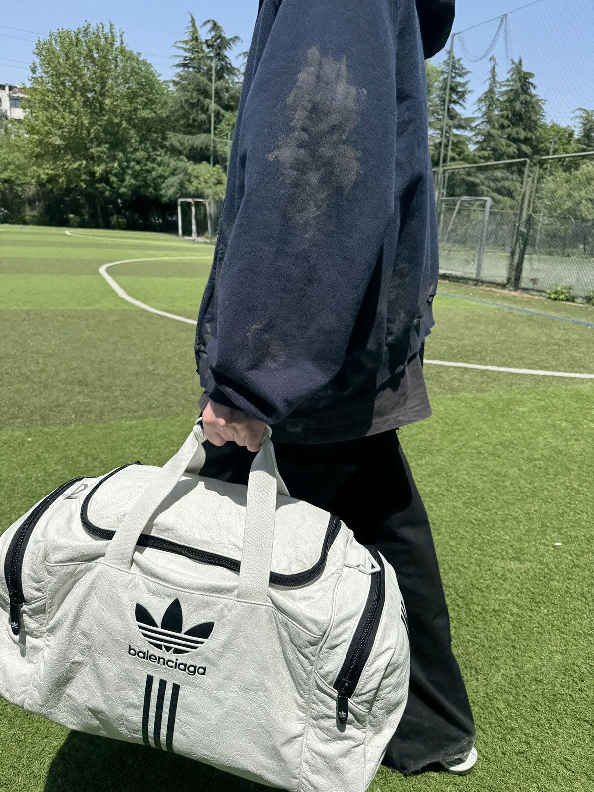 Balenciaga Balenciaga x Adidas Full Leather Duffle Bag Size ONE SIZE - 11 Thumbnail