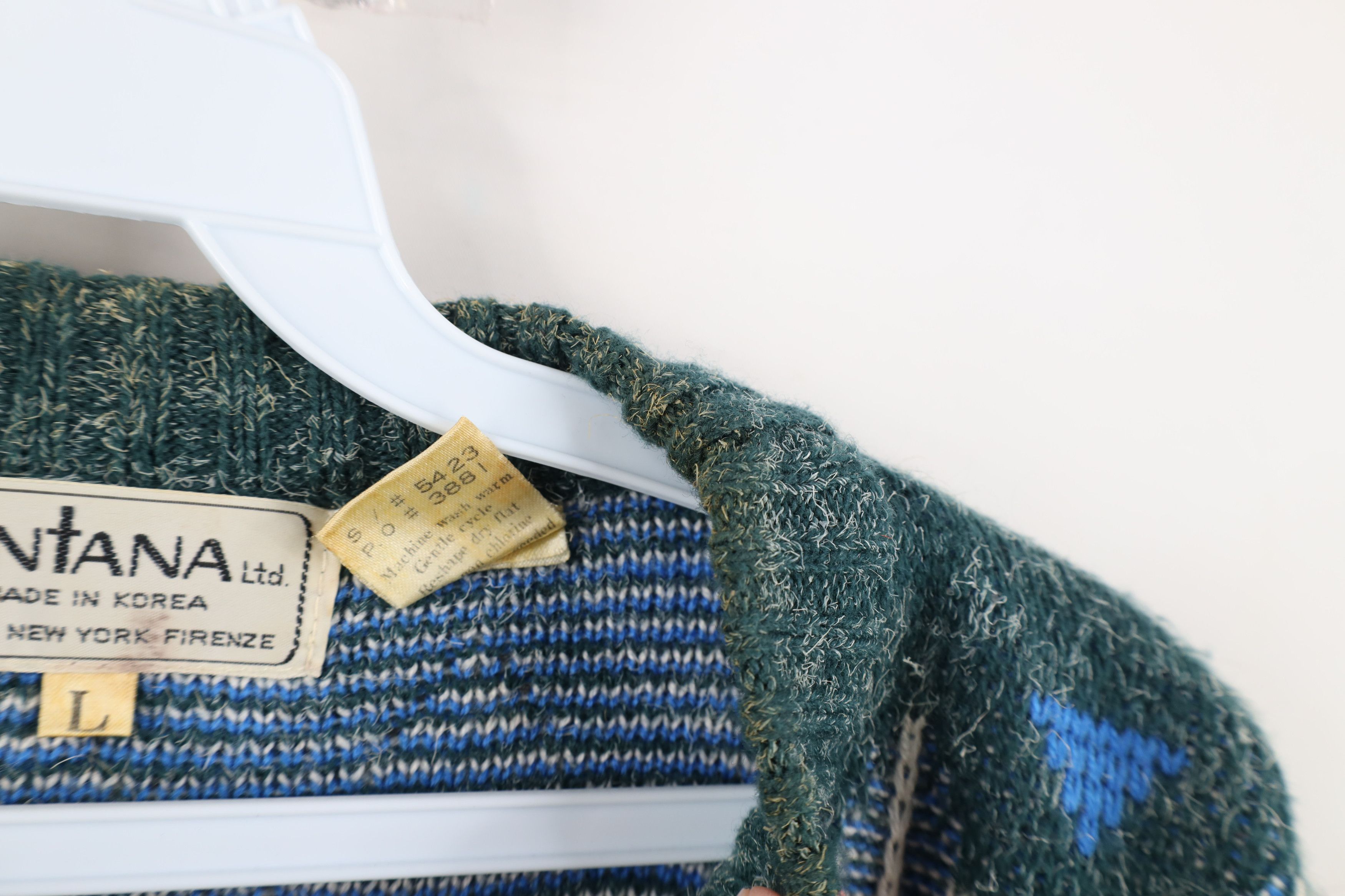 Vintage Vintage 90s Coogi Style Fair Isle Knit Crewneck Sweater Size US L / EU 52-54 / 3 - 8 Thumbnail