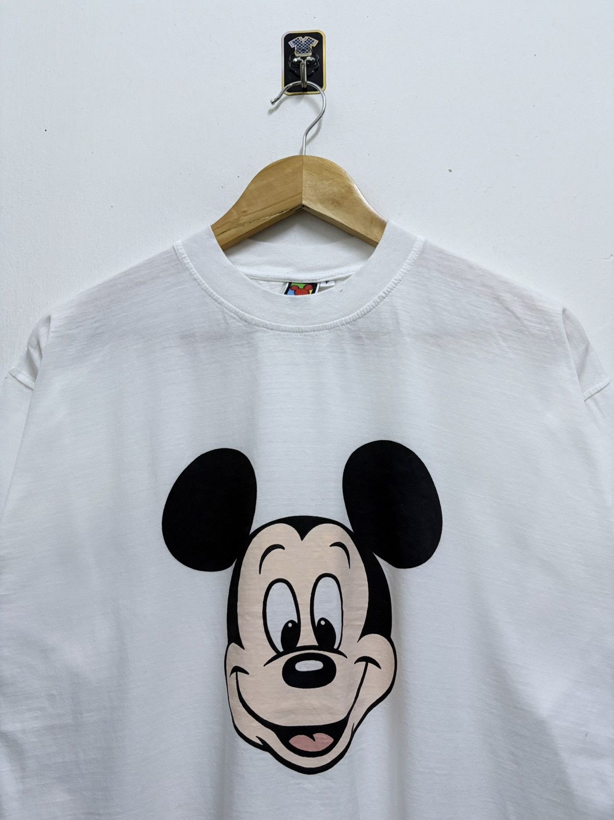Disney Vintage 90's Disney Mickey Mouse - Huge Mickey Face T-Shirt Size US L / EU 52-54 / 3 - 3 Thumbnail