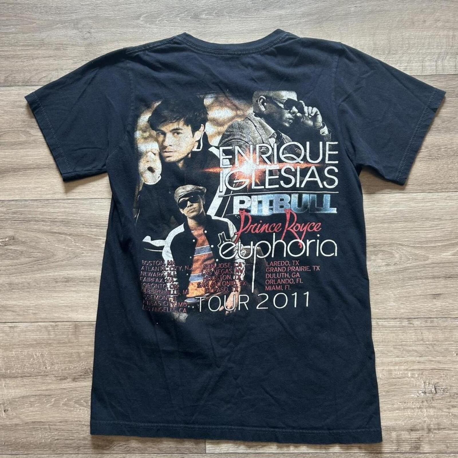 Other Enrique Iglesias Euphoria Tour 2011 black t-shirt size S Size US S / EU 44-46 / 1 - 2 Thumbnail