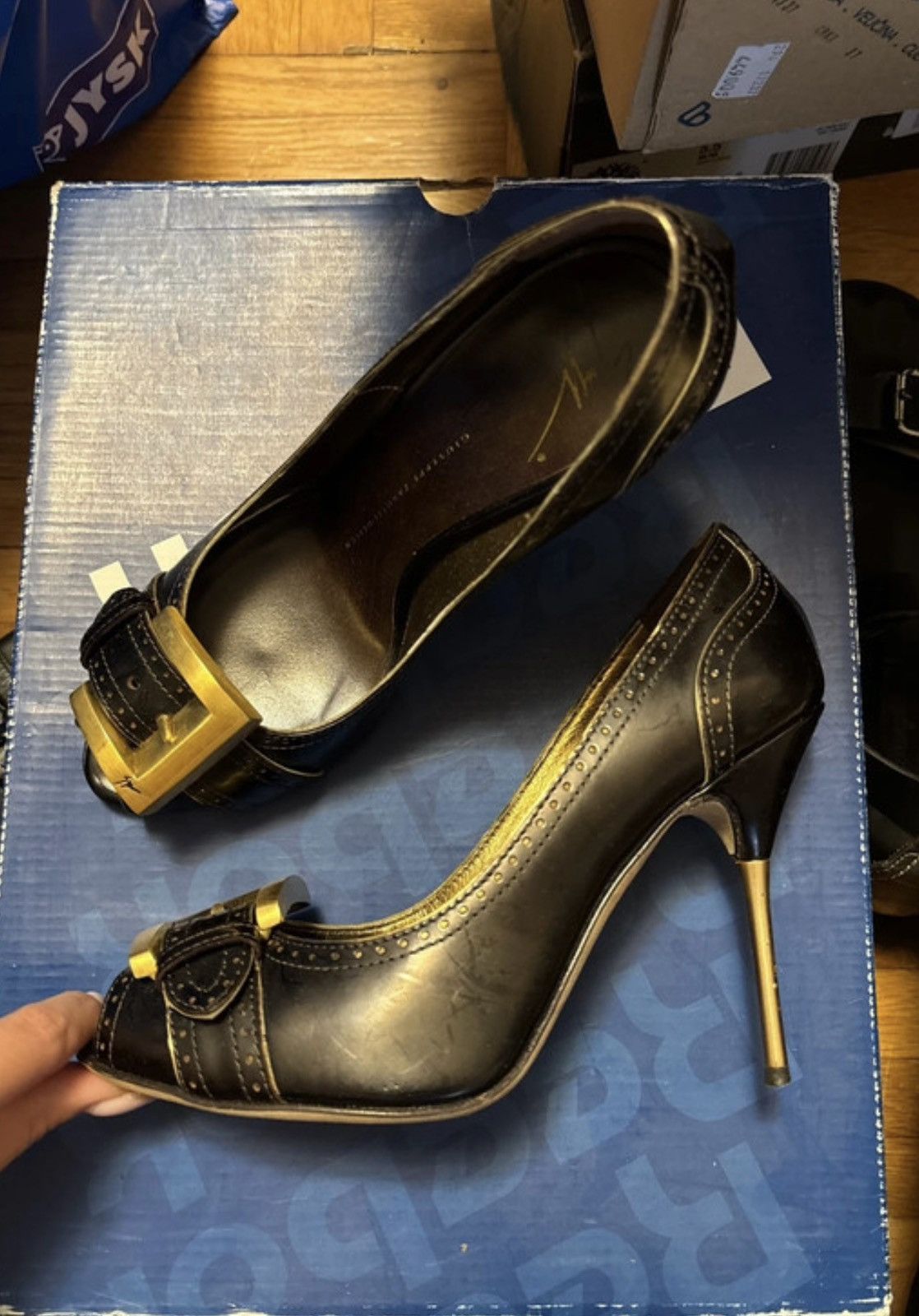 Giuseppe Zanotti Giuseppe zanotti heels Size US 7 / IT 37 - 2 Thumbnail