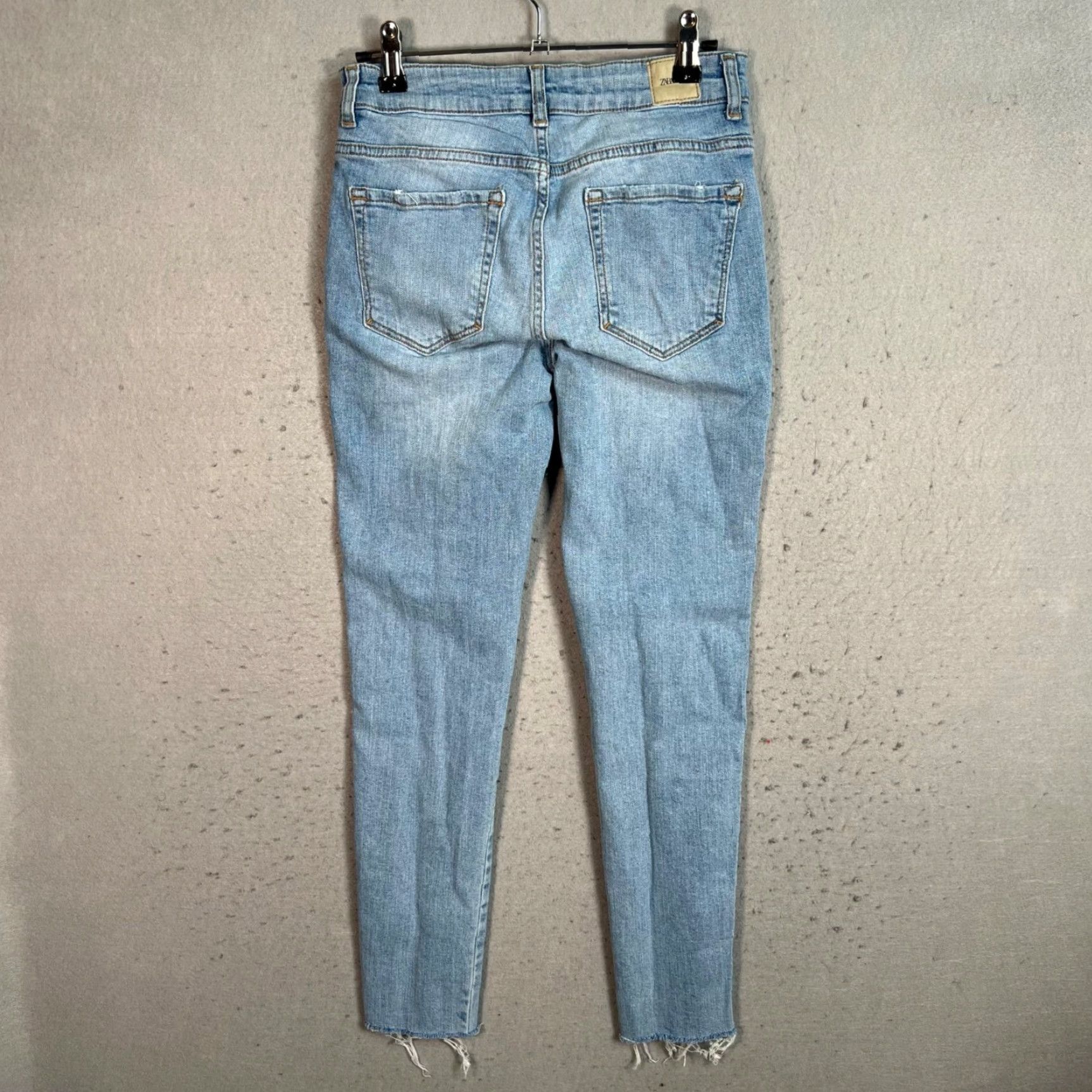 Zara VINTAGE Zara Beaded Side Stripe Skinny Jeans Womens Size 4 Blue Denim Adult Women Slim Fit 27in Inseam Jeans Size 27" / US 4 / IT 40 - 2 Thumbnail