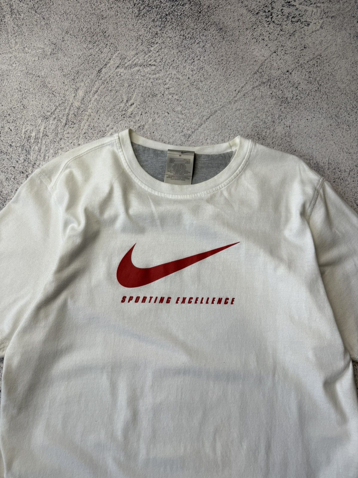 Nike Nike Vintage 90s Faded Big Swoosh Center Logo Tee Shirt Size US M / EU 48-50 / 2 - 5 Thumbnail