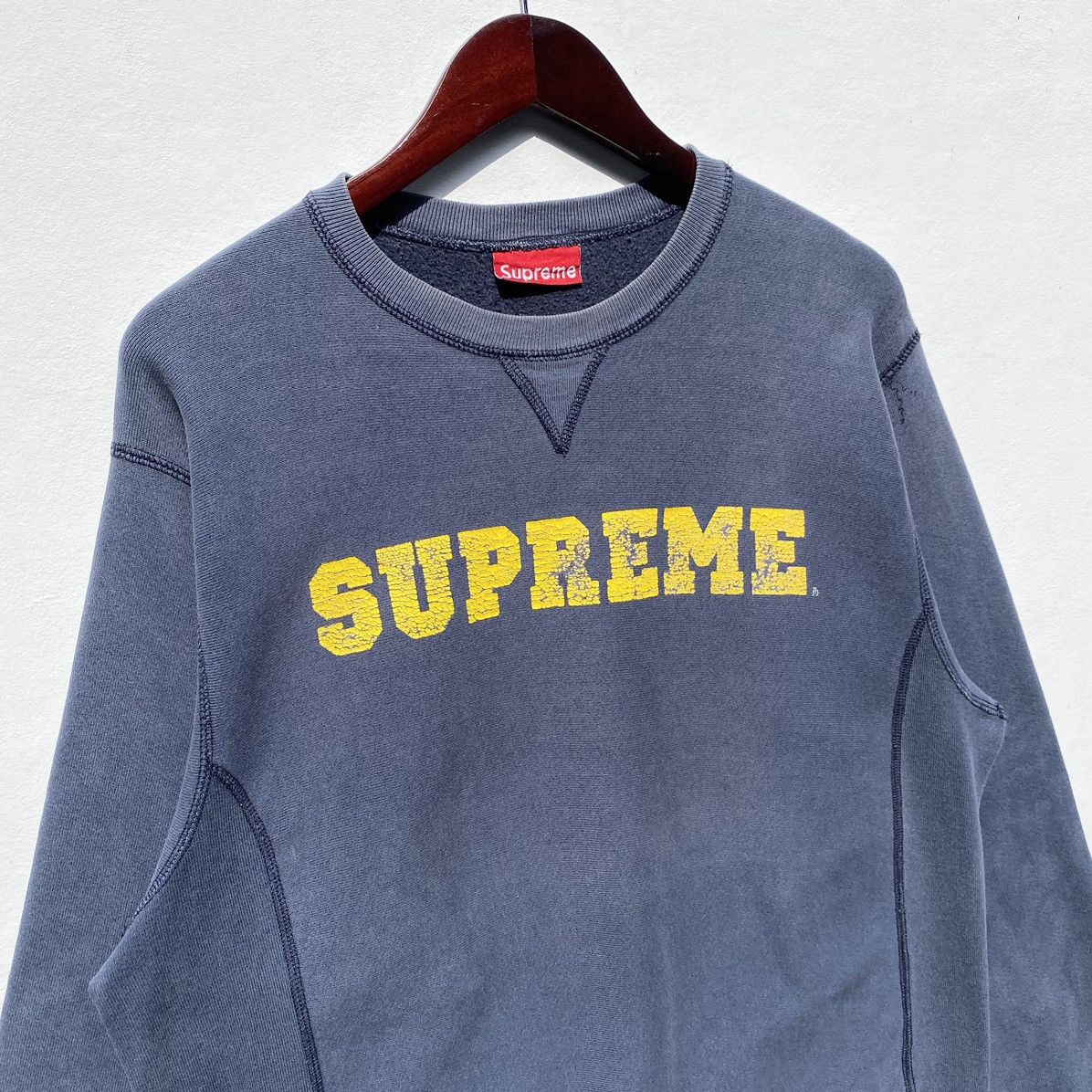 Supreme Rare! Vintage 90s OG Supreme Collegiate Sweatshirt Size US L / EU 52-54 / 3 - 5 Thumbnail
