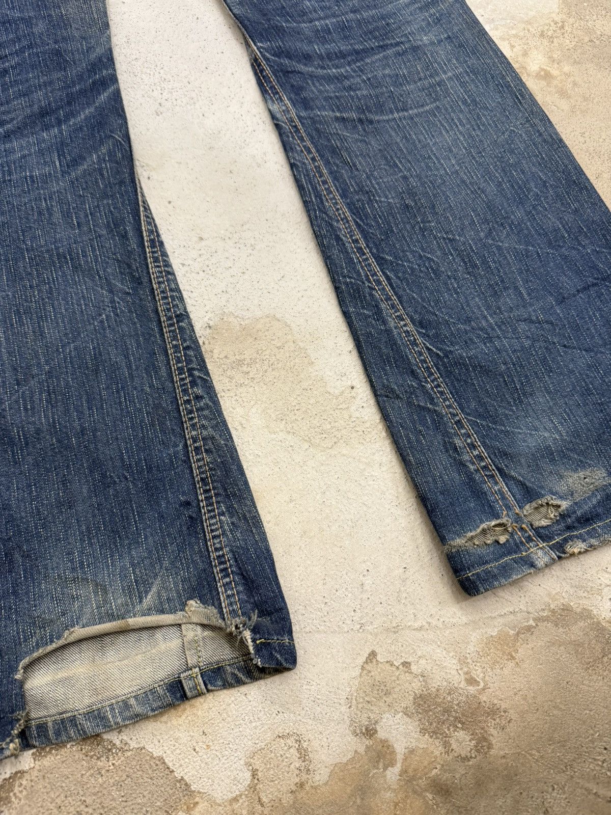 Edwin Vintage Edwin Blue Trip 503 Mudwash Dirty Distress Denim Size US 30 / EU 46 - 15 Thumbnail