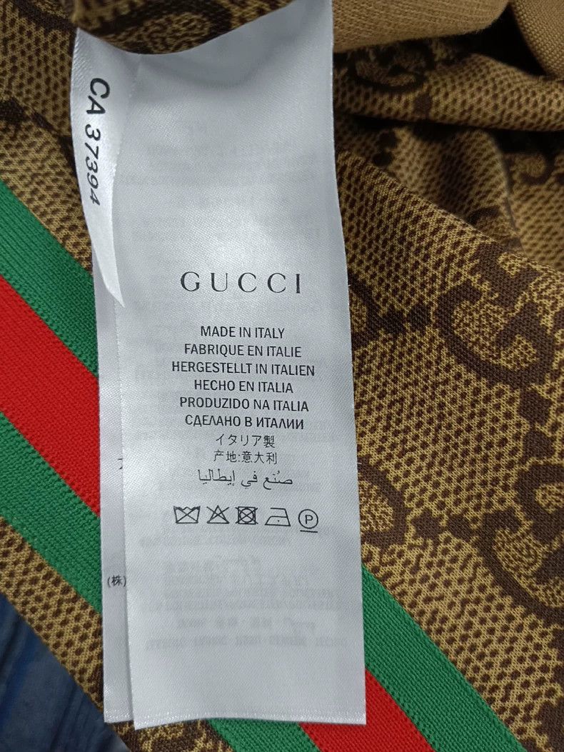 Gucci Gucci Full-printed logo school uniform jacket 2504-Nextarro Size US L / EU 52-54 / 3 - 5 Thumbnail