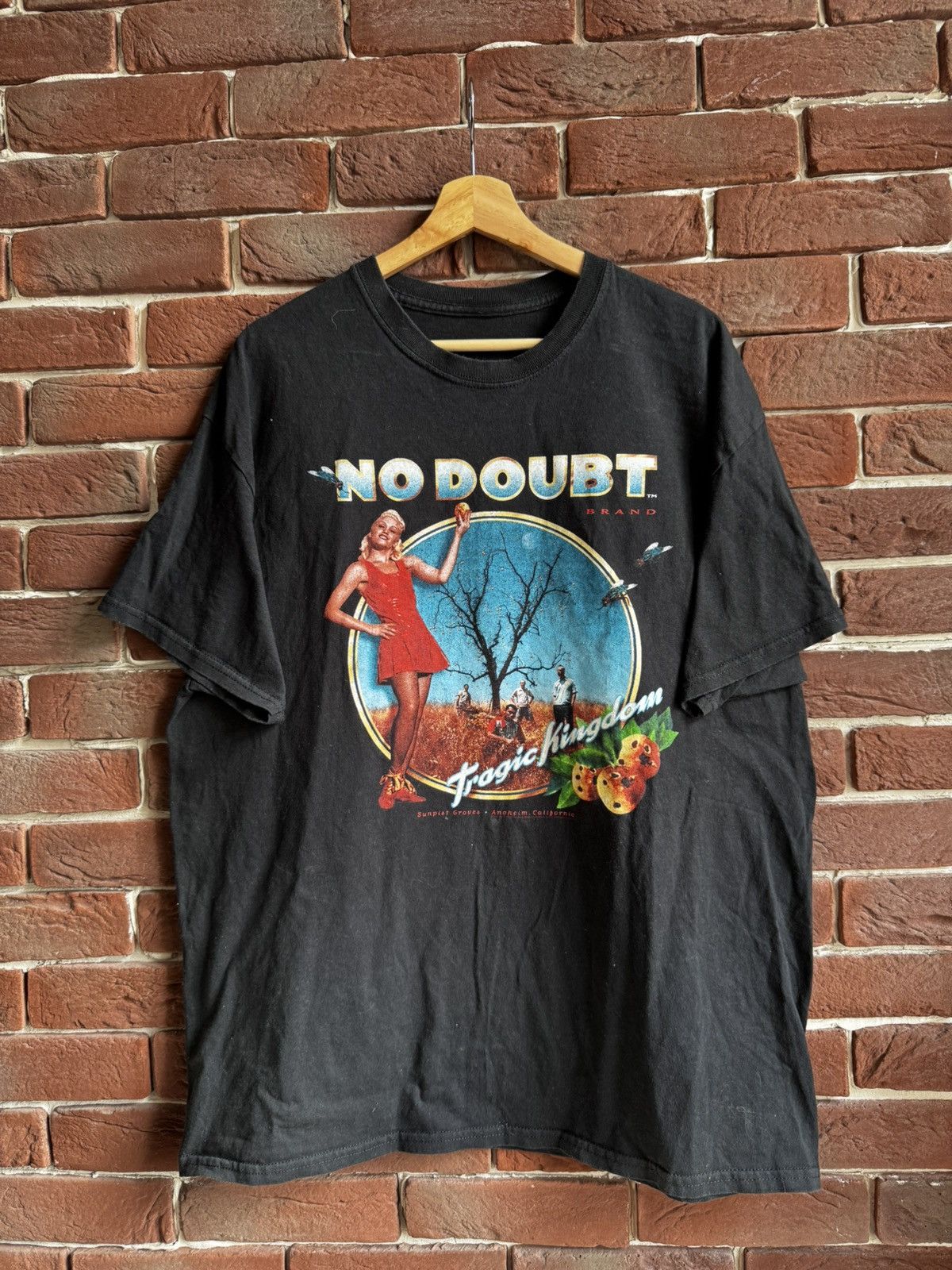 Band Tees Y2K No Doubt Tragic Kingdom Rock Band Tee Rare Black xl Size US XL / EU 56 / 4 - 1 Thumbnail
