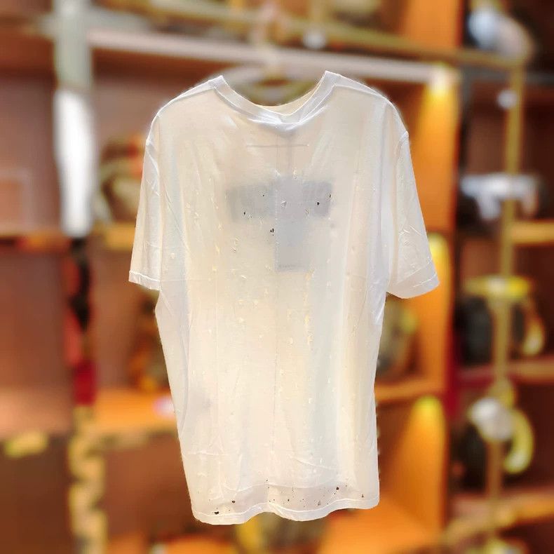 Givenchy Givenchy Brand New Authentic T-Shirt (White Men's Wear) Size US L / EU 52-54 / 3 - 2 Thumbnail