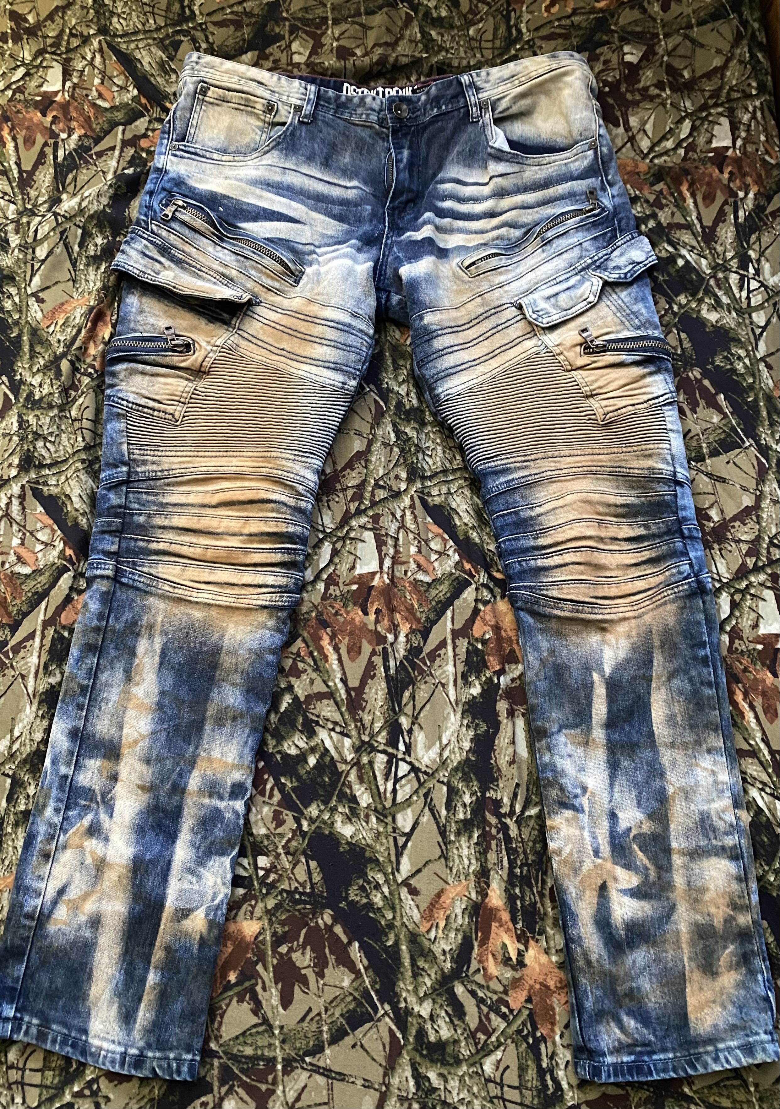 Other 8IGHTH/DSTRKT DENIM BLEACHED MOTO SKINNY JEANS Size US 40 / EU 56 - 2 Thumbnail