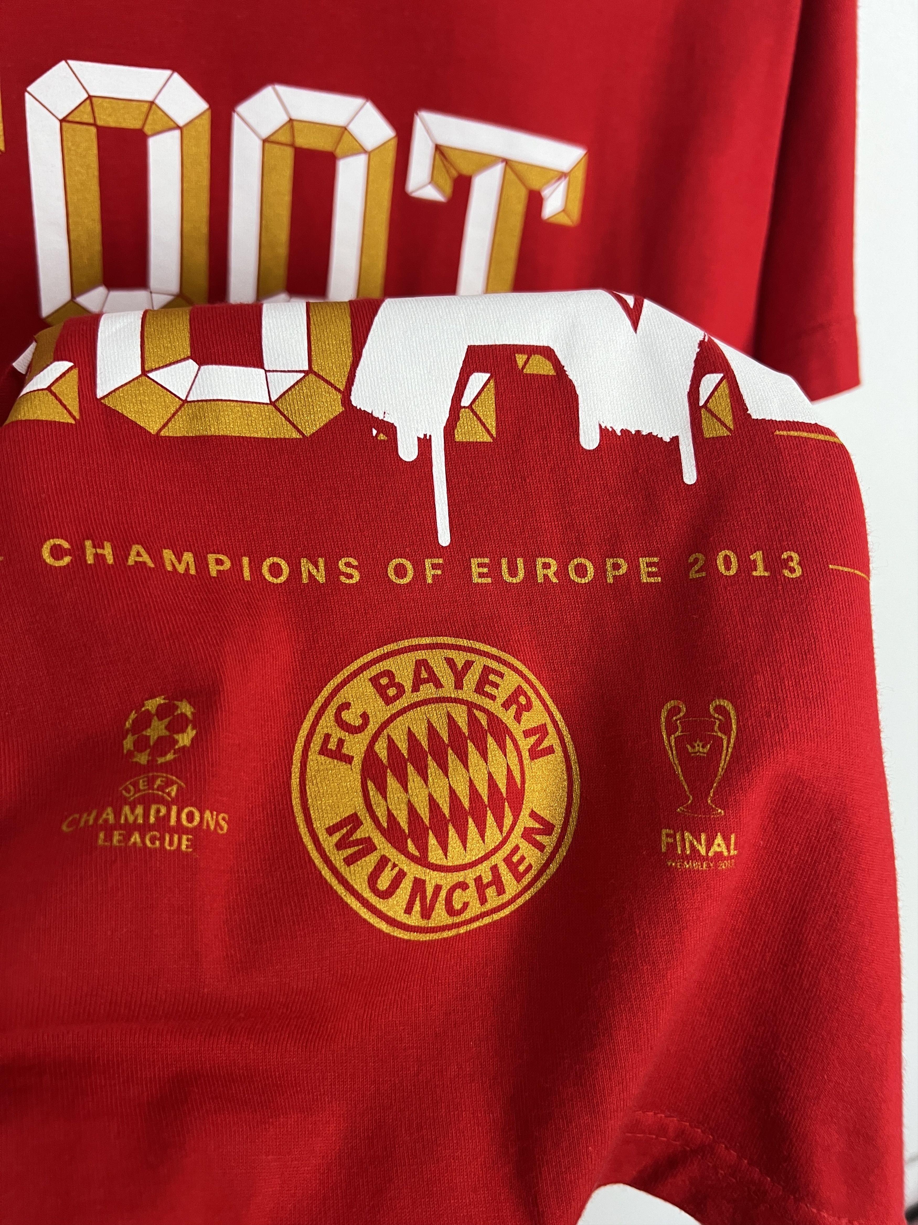 Adidas 2013 Bayern Munich Football Shirt Soccer Jersey Trikot Size US L / EU 52-54 / 3 - 4 Thumbnail