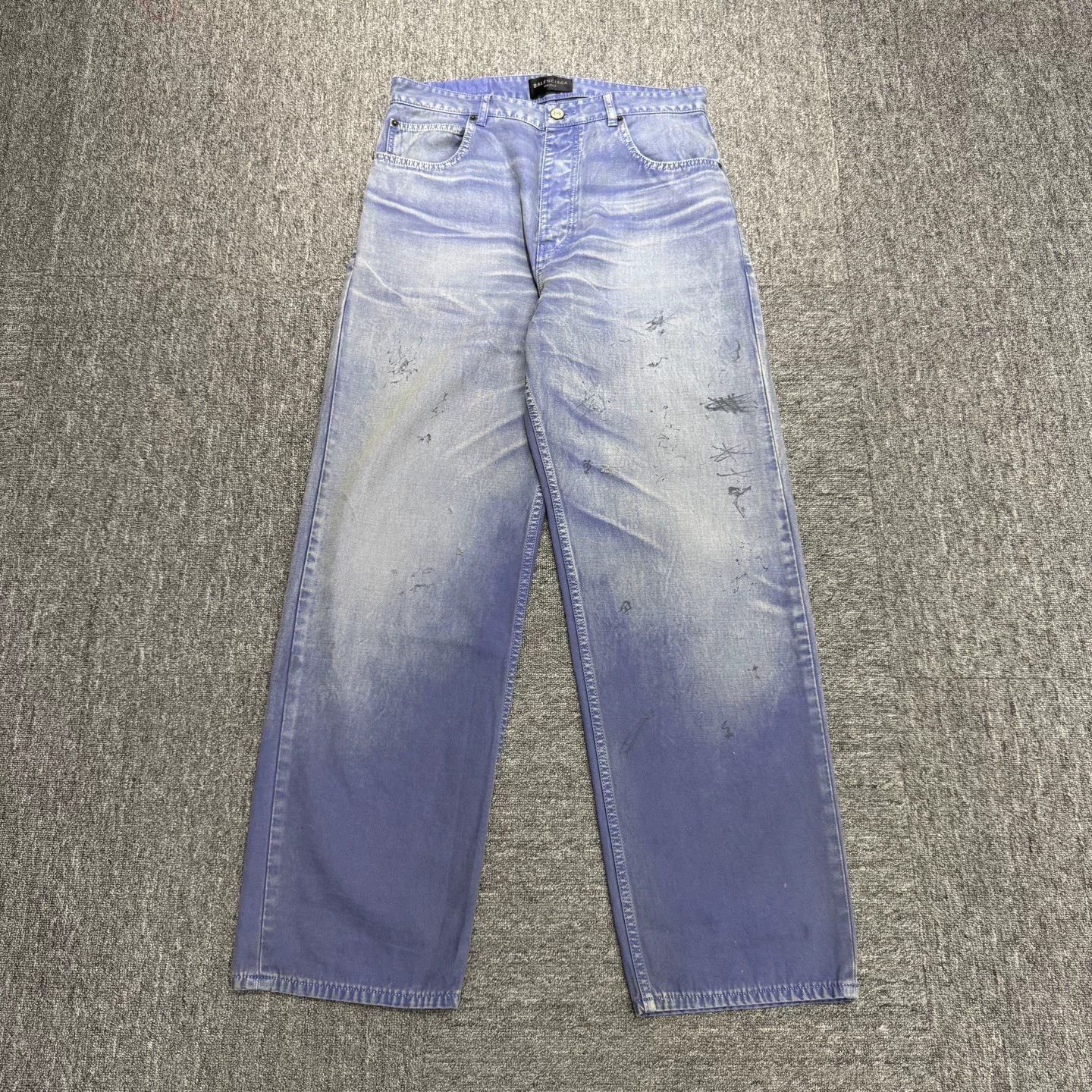 Balenciaga Balenciaga Graffiti Distressed Denim Pants Size US 27 - 1 Thumbnail