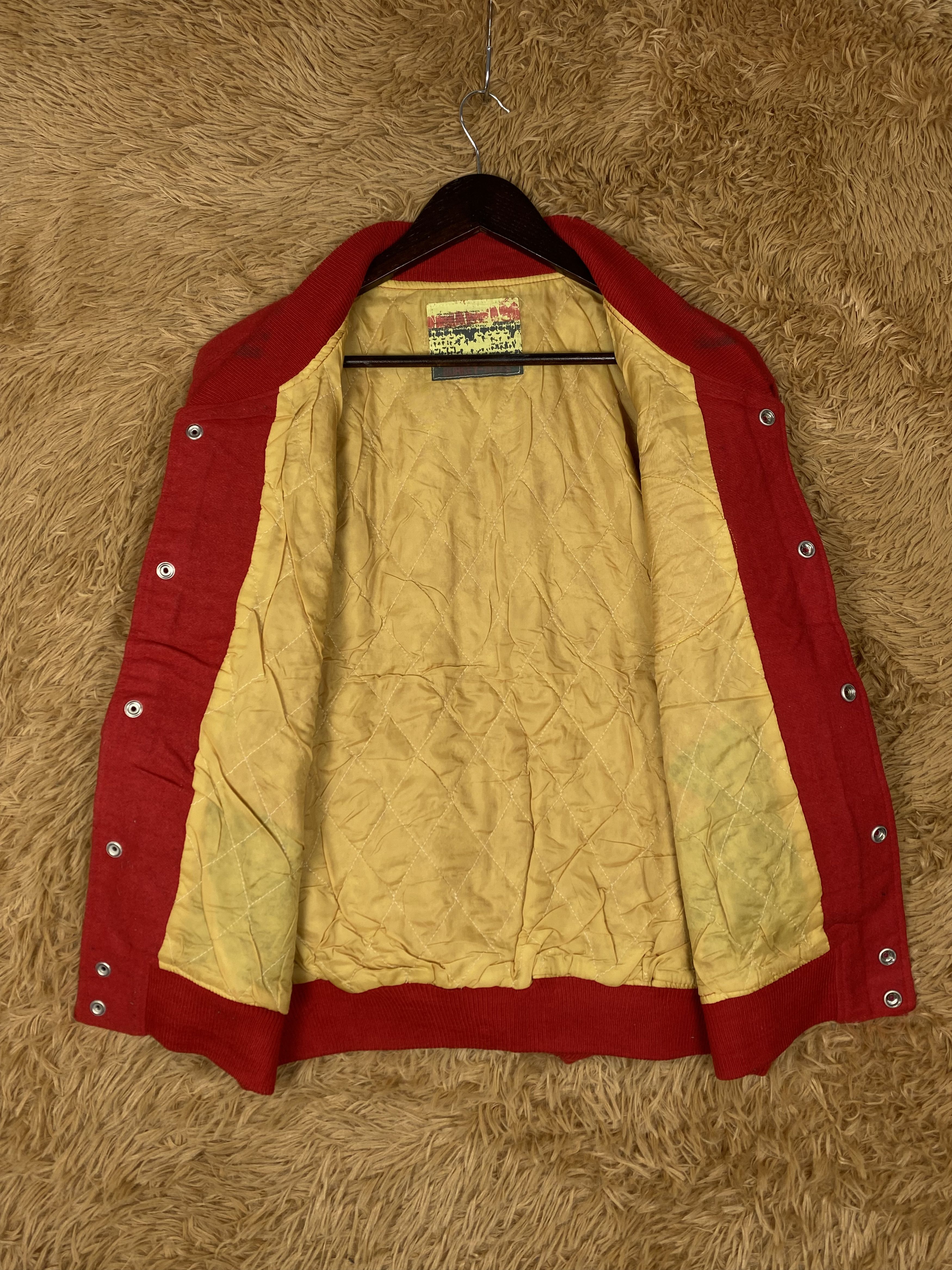 Vintage Vintage Burkey Hills Varsity Jacket DJ0311 Size US L / EU 52-54 / 3 - 7 Thumbnail