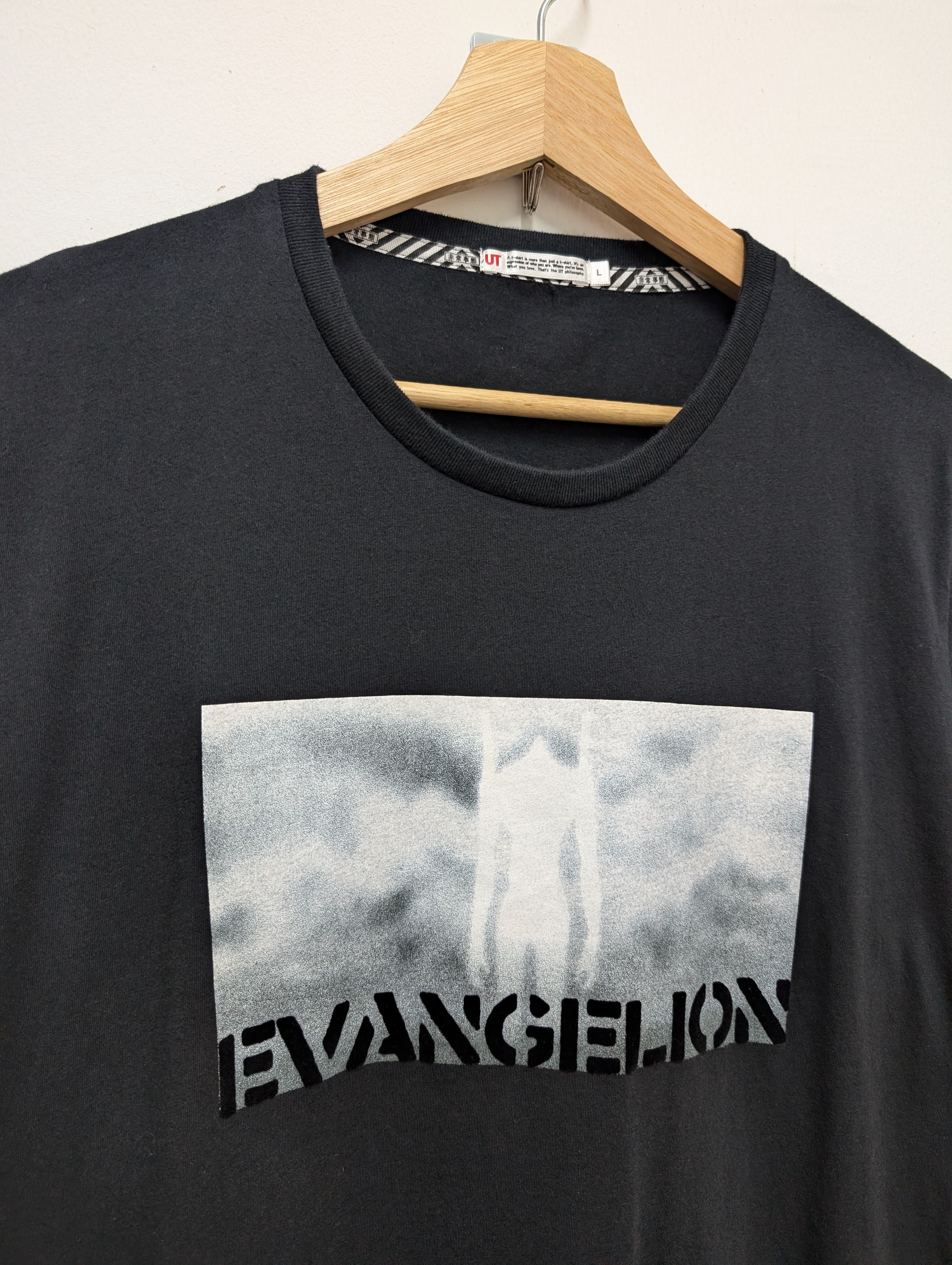 Cartoon Network × Uniqlo × Vintage Anime Evangelion 🔥 Size US L / EU 52-54 / 3 - 2 Thumbnail