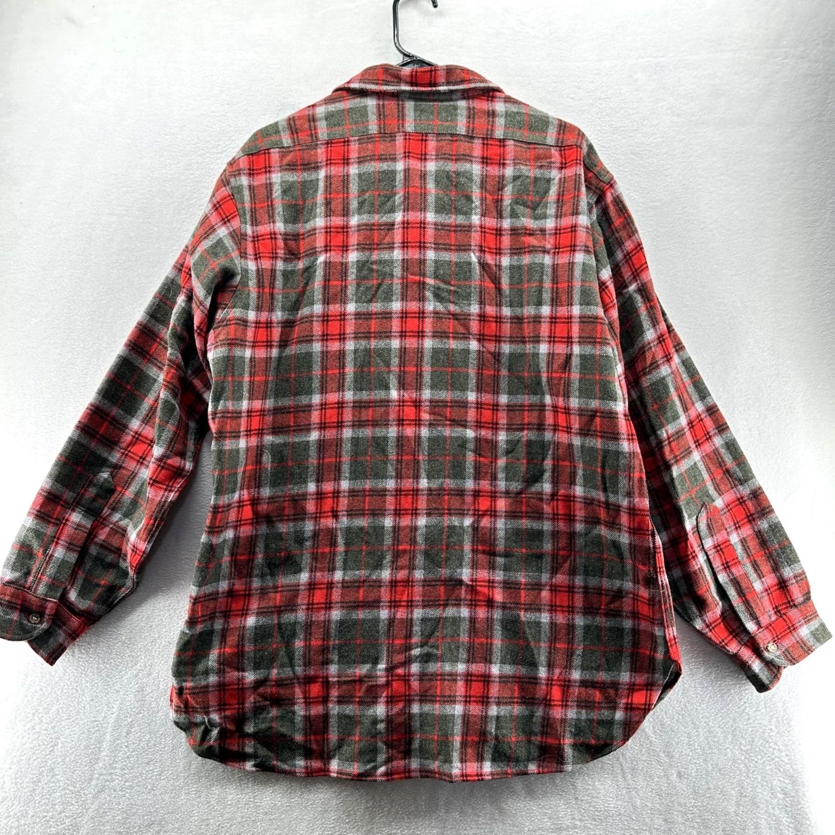 Pendleton VINTAGE Pendleton Shirt Mens XL Red Plaid Lined Long Sleeve Button Front USA Size US XL / EU 56 / 4 - 6 Thumbnail