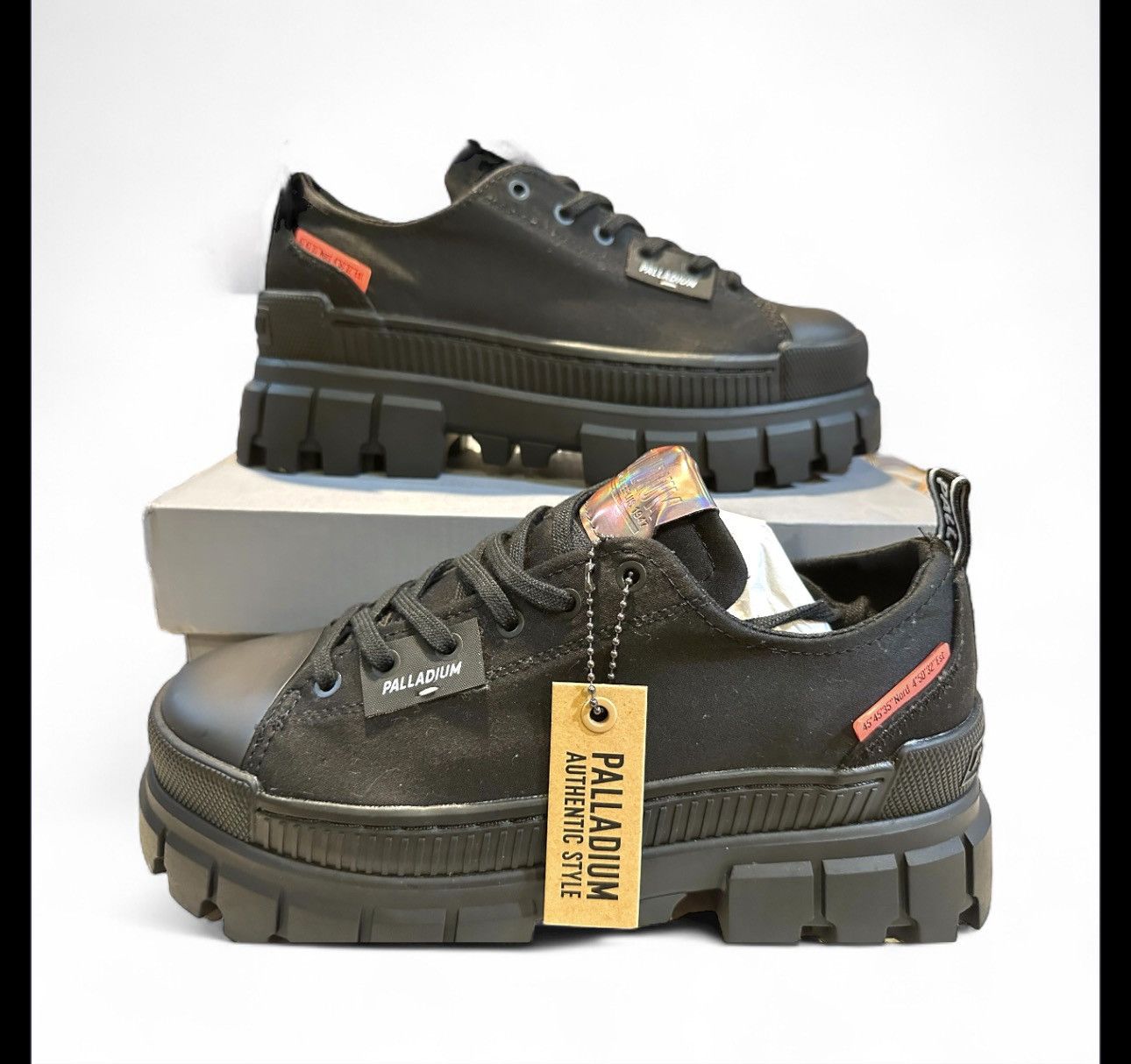Palladium Palladium Women’s Revolt LO TX Size US 8.5 / IT 38.5 - 2 Thumbnail