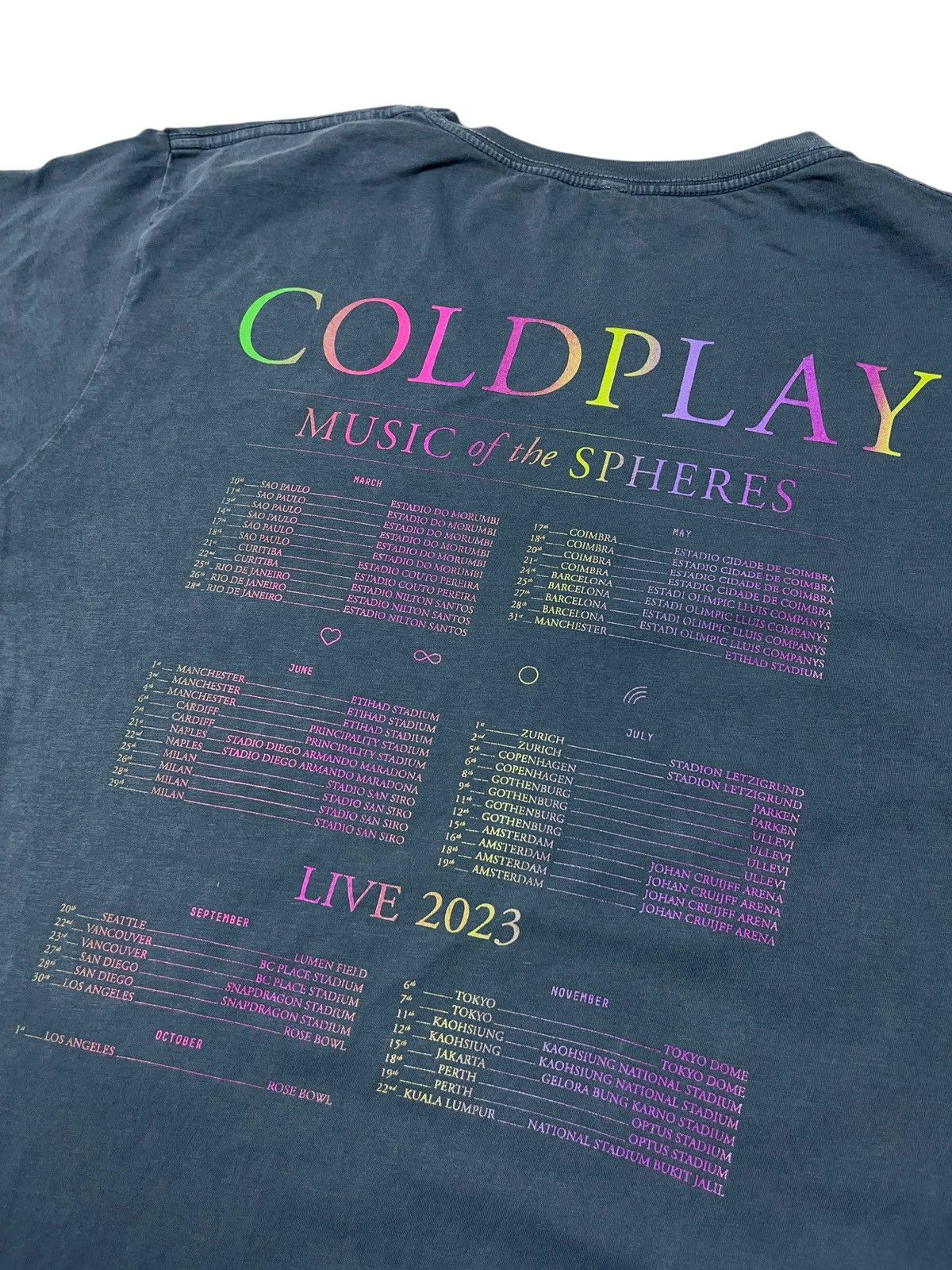 Band Tees Coldplay 2023 Music of the Spheres World Tour T-shirt Size US L / EU 52-54 / 3 - 7 Thumbnail