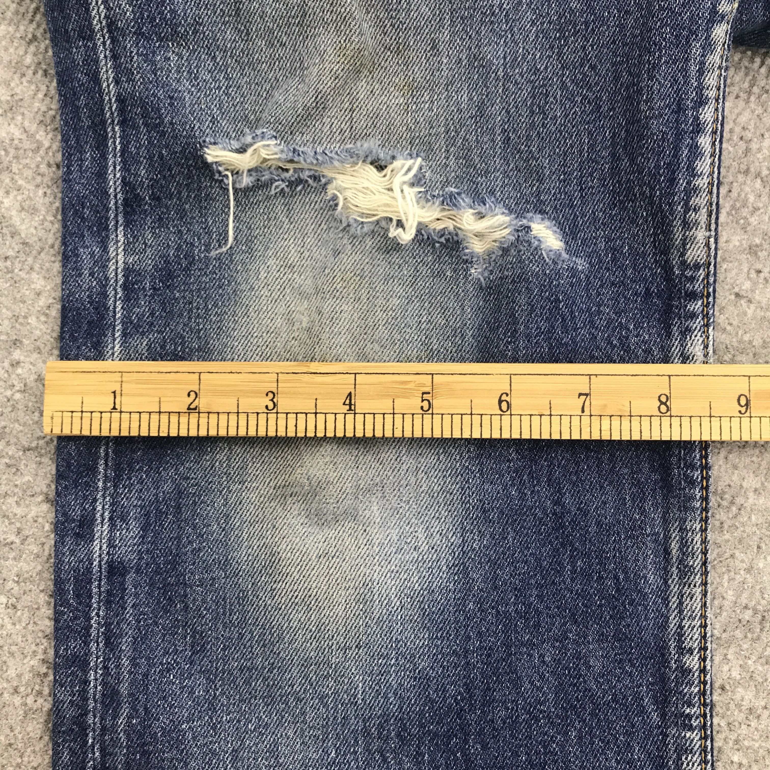 Levi's Rare Levis 501 Distressed Style Denim Jeans Size US 31 - 10 Thumbnail