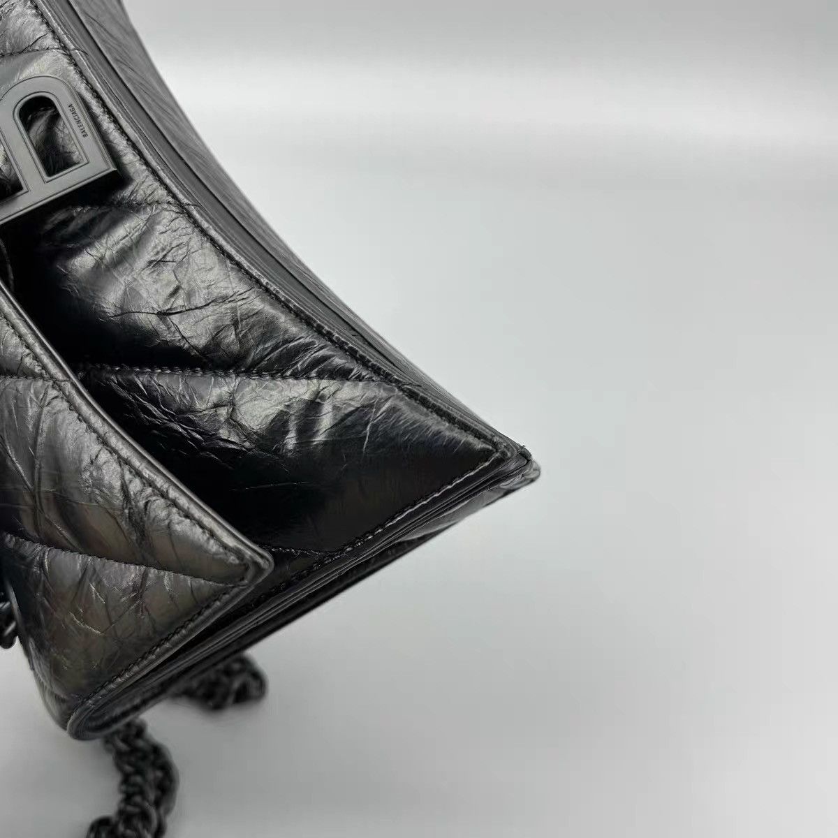Balenciaga Balenciaga Medium Quilted Crush Bag Size ONE SIZE - 7 Thumbnail