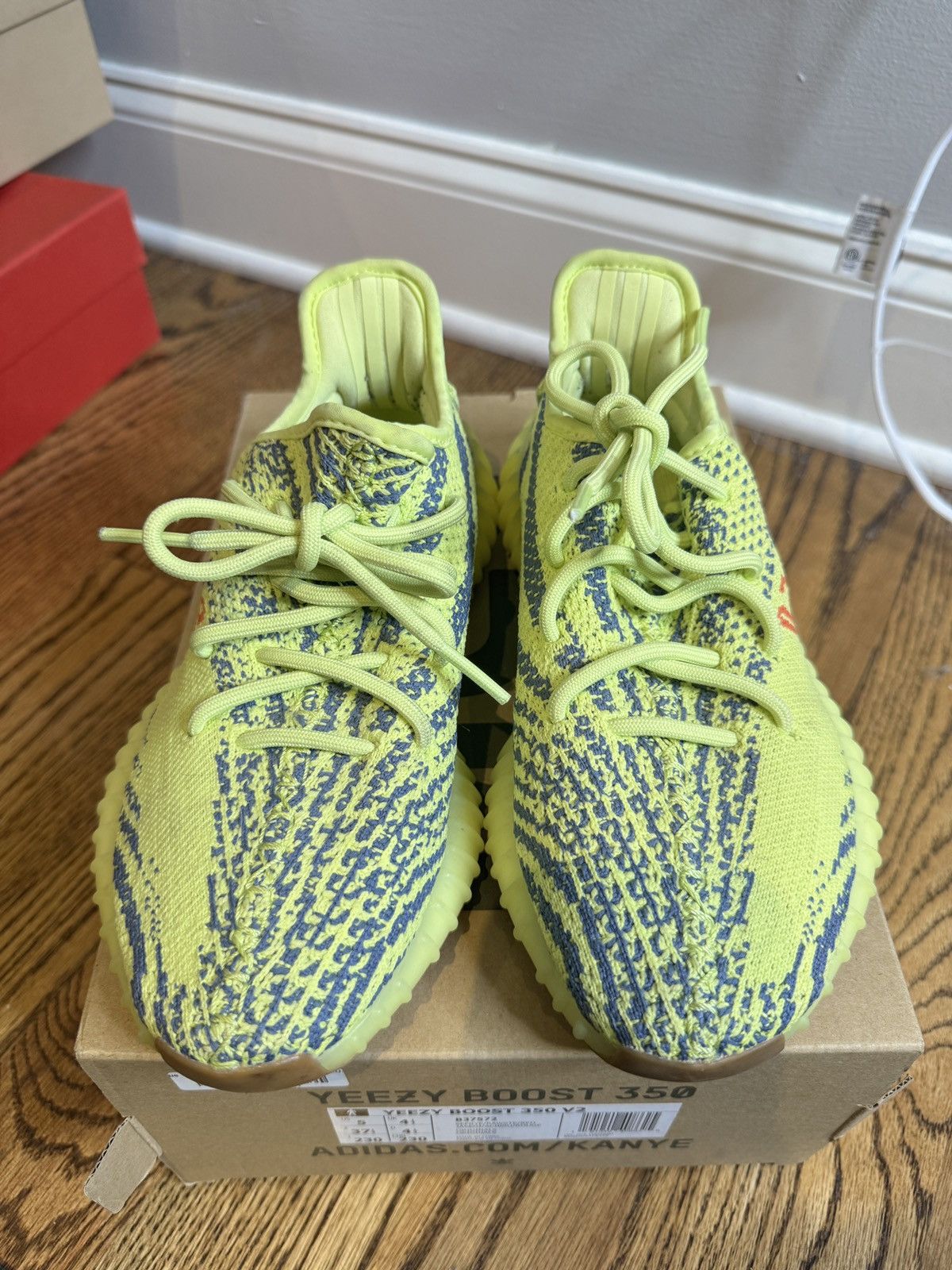 Adidas Yeezy Boost 350 V2 Semi Frozen Yellow Size US 5 / EU 37 - 6 Thumbnail