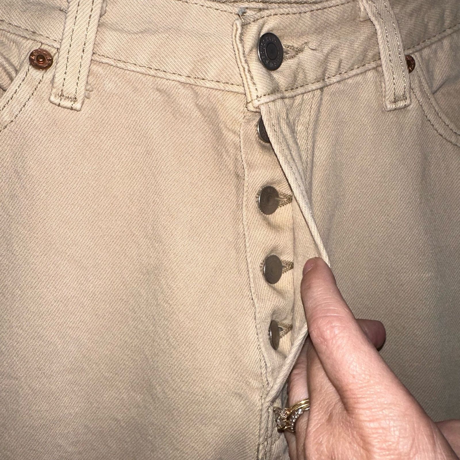 Levi's Vintage Levi’s Beige Button Fly 1994 Denim Jeans Size 28" / US 6 / IT 42 - 3 Thumbnail