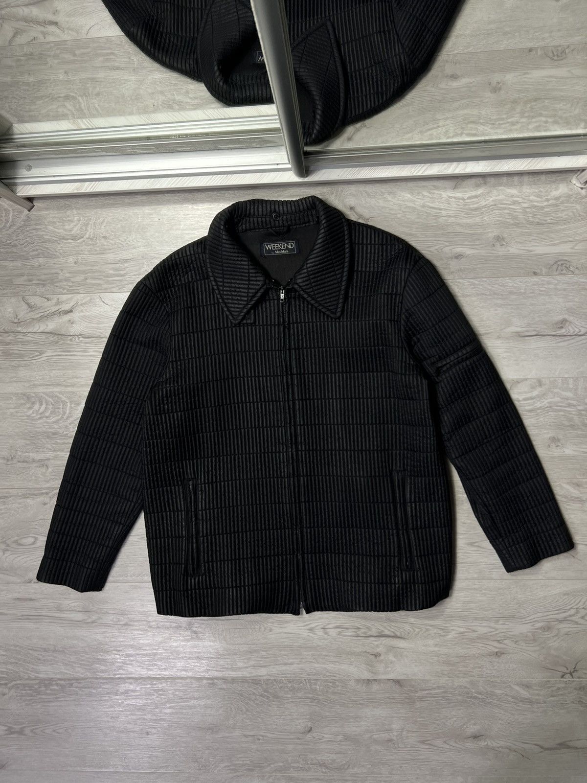 Vintage × Weekend Max Mara Vintage Weekend by Max Mara Ribbed Jacket Size M / US 6-8 / IT 42-44 - 1 Thumbnail