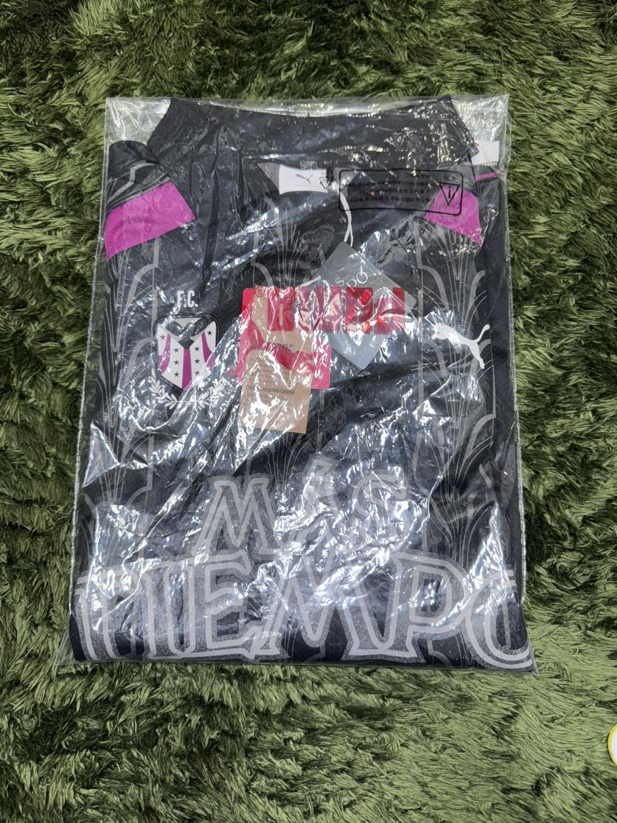 Puma × Skepta [L] PUMA X SKEPTA MAS TIEMPO collaboration soccer jersey Size US L / EU 52-54 / 3 - 10 Thumbnail