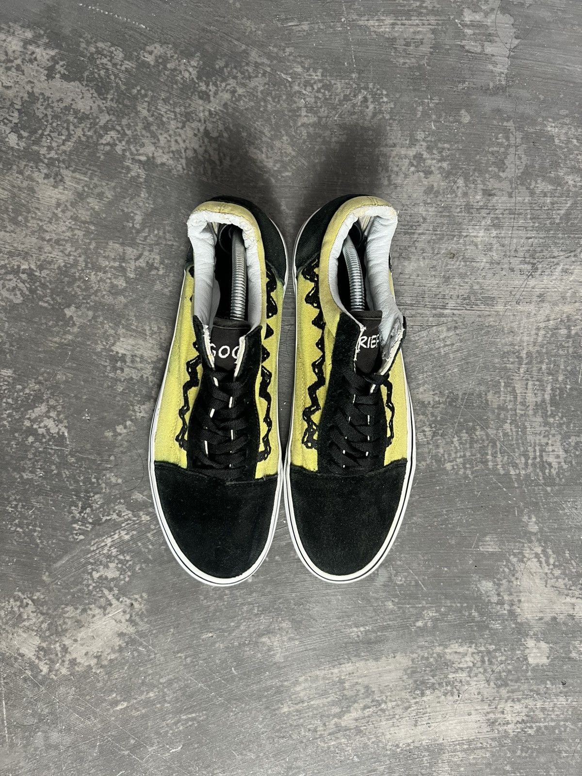 Peanuts × Vans PEANUTS X VANS OLD SKOOL Size US 11 / EU 44 - 2 Thumbnail