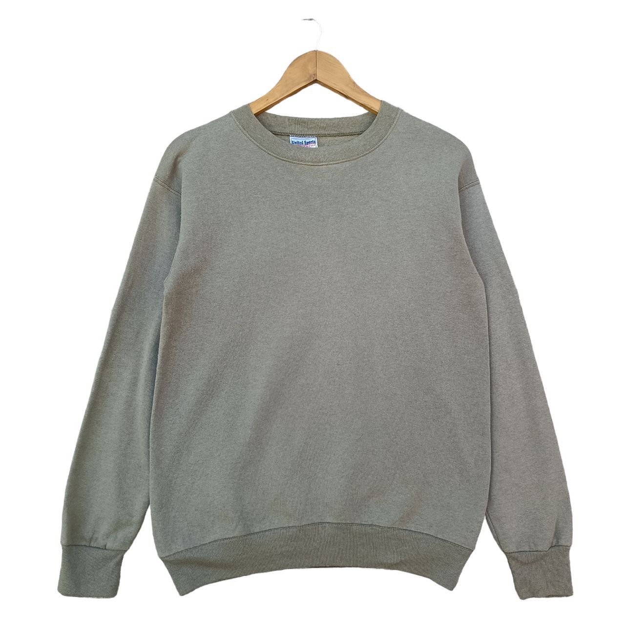 Vintage Vintage United Sports Activewear Plain Sweatshirt Size US S / EU 44-46 / 1 - 1 Thumbnail