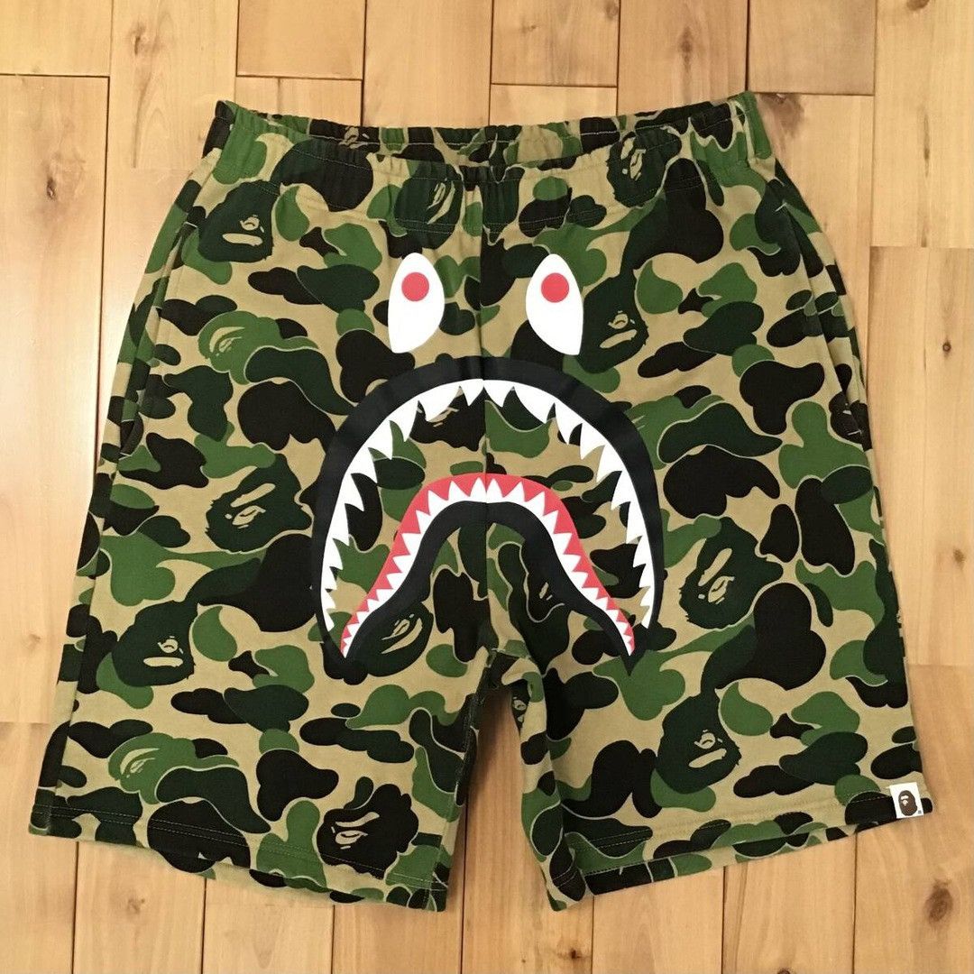 Bape BAPE Shark sweat shorts ABC camo a bathing ape ★size L Size US 34 / EU 50 - 1 Thumbnail
